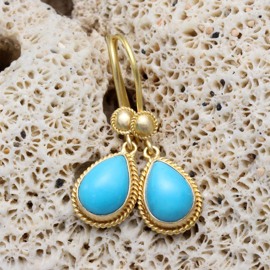 Women's Steven Battelle 3.5 Carats Sleeping Beauty Turquoise 18k Gold Earrings For Sale