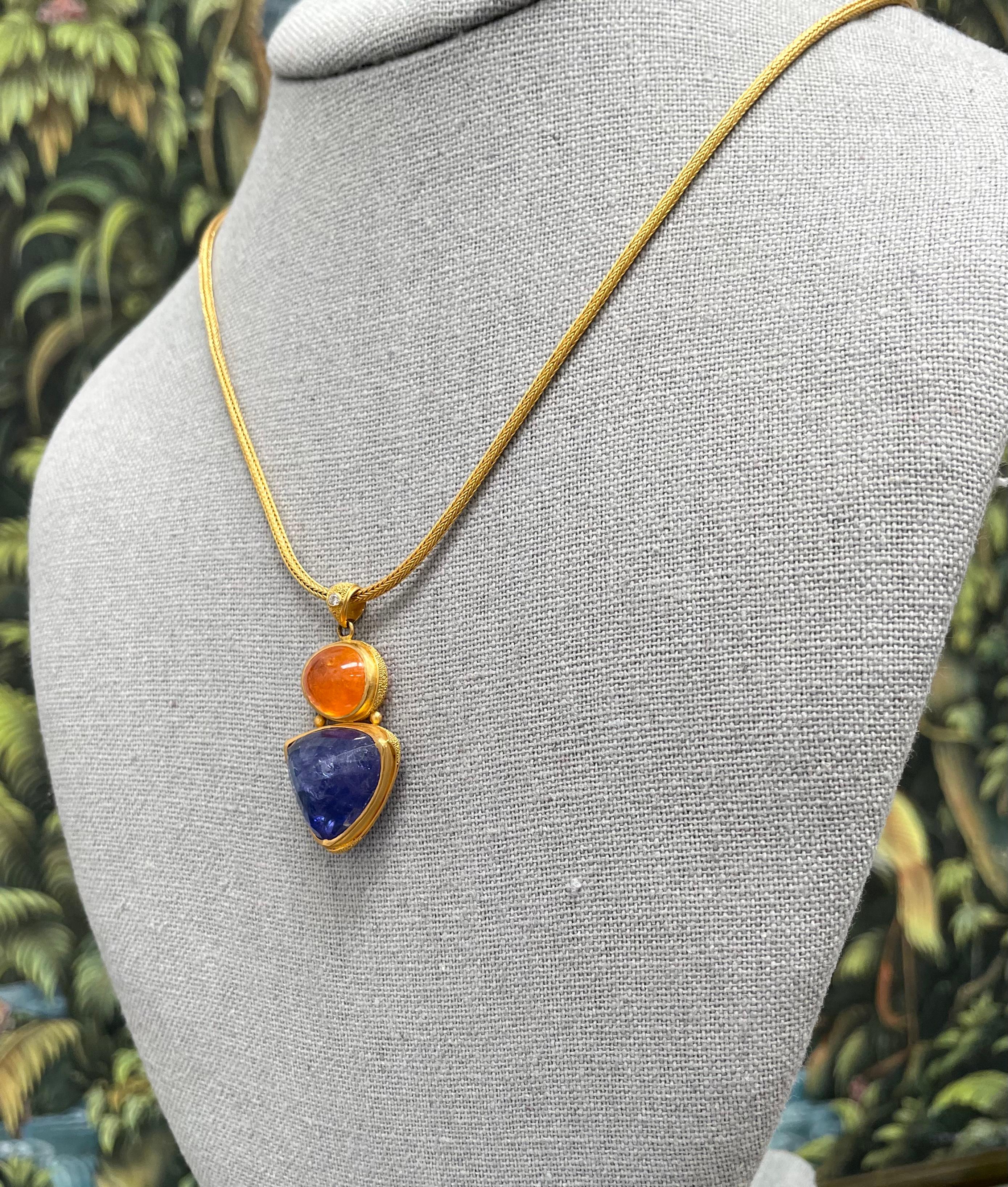 Steven Battelle Pendentif en or 22 carats avec tanzanite et diamants spessartites de 36,8 carats en vente 7