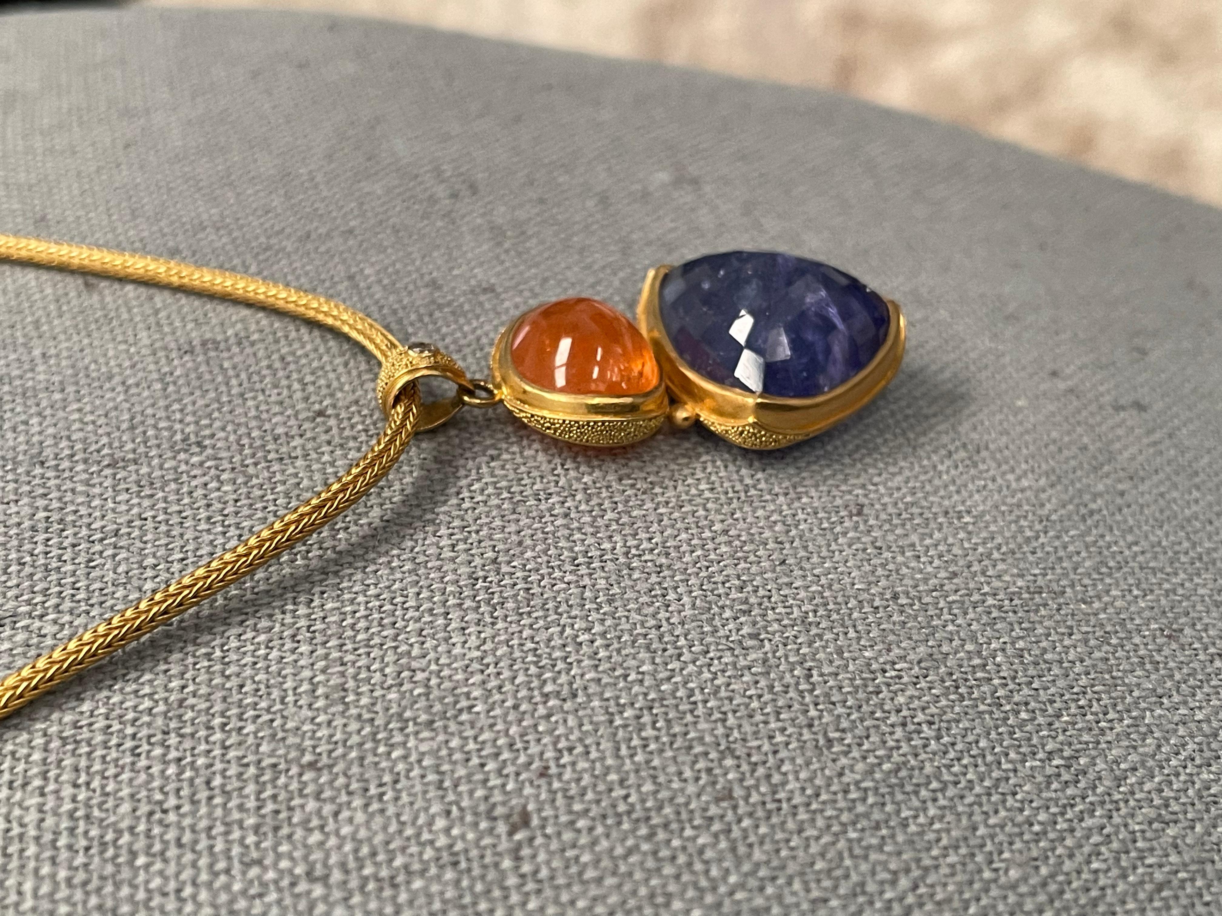 Steven Battelle Pendentif en or 22 carats avec tanzanite et diamants spessartites de 36,8 carats en vente 3