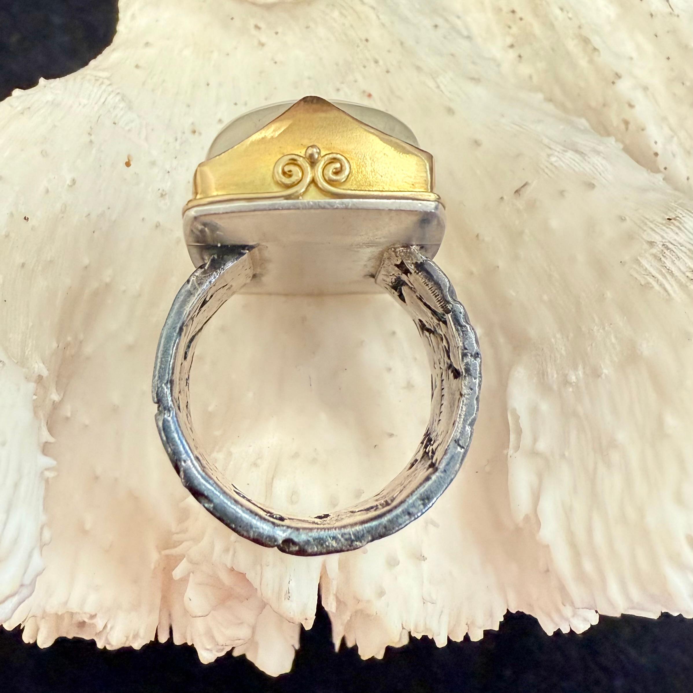 Steven Battelle 38.8 Carats Rainbow Moonstone Cabochon Gold Silver Ring For Sale 5