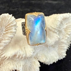 Steven Battelle 38.8 Carats Rainbow Moonstone Cabochon Gold Silver Ring