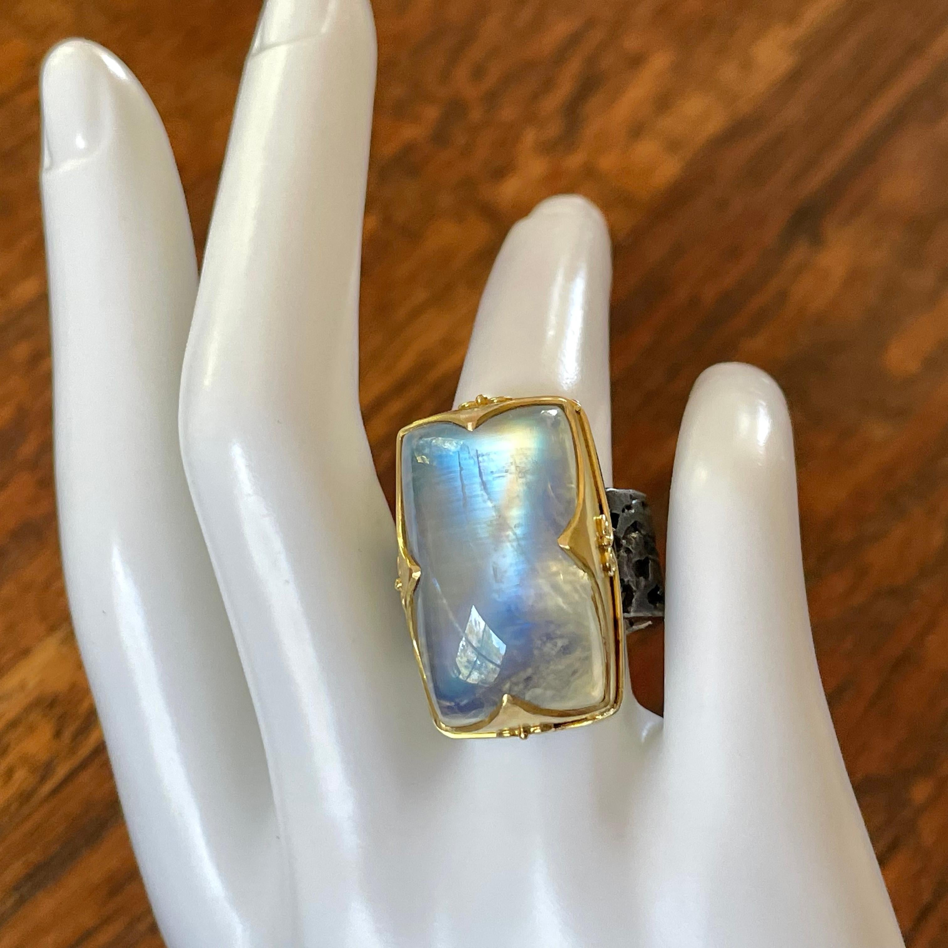 Steven Battelle 38.8 Carats Rainbow Moonstone Cabochon Gold Silver Ring For Sale 1