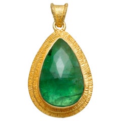 Steven Battelle 4.0 Carats Rose Cut Emerald 18K Gold Pendant