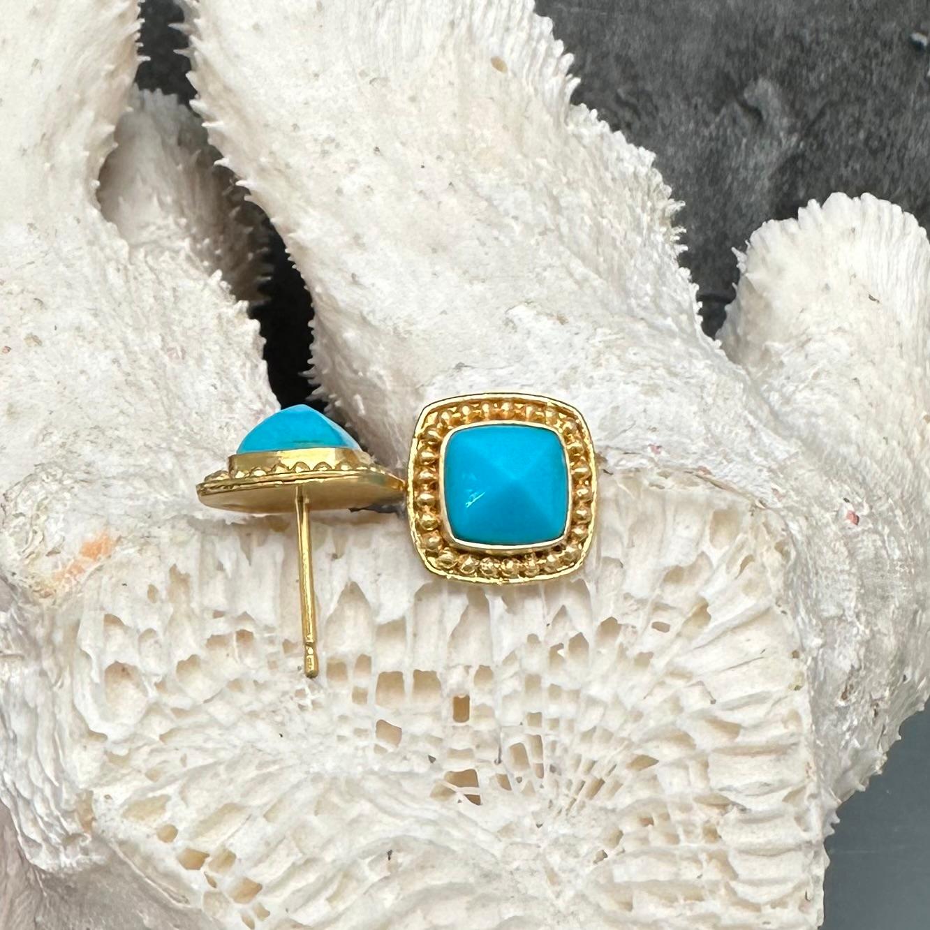 Women's Steven Battelle 4.3 Carats Sleeping Beauty Turquoise 18K Gold Post Earrings For Sale