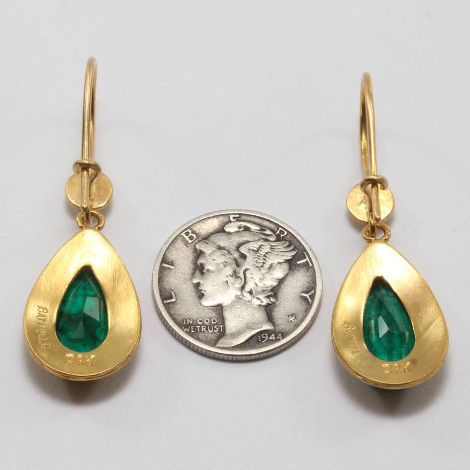 Rose Cut Steven Battelle 4.4 Carats Emerald Diamond Granulated 22K Gold Earrings For Sale