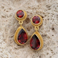 Steven Battelle 4.5 Carats Mozambique Garnet 18K Gold Post Earrings