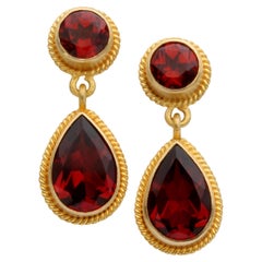 Steven Battelle 4.5 Carats Mozambique Garnet 18K Gold Post Earrings