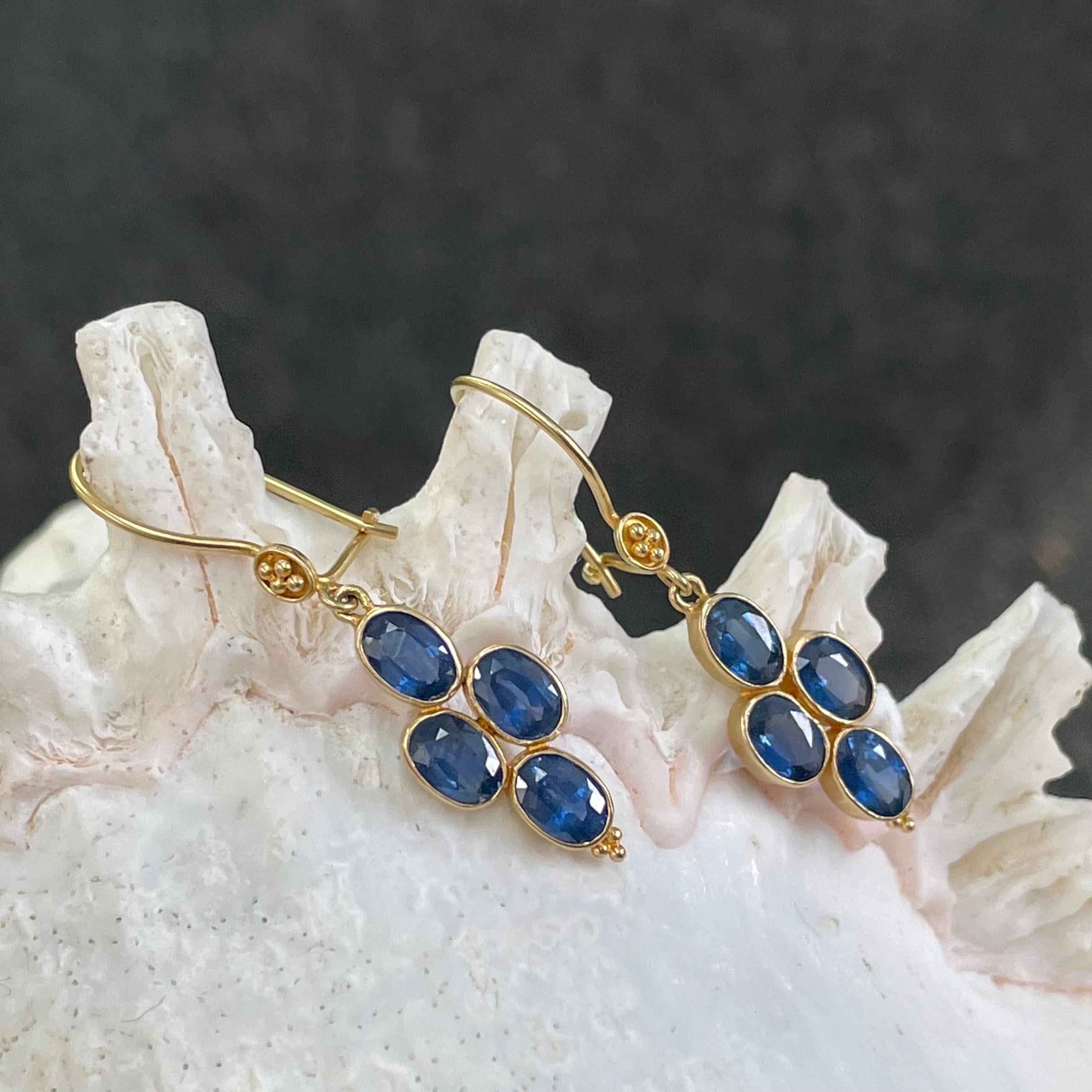 Steven Battelle 4.5 Carats Multiple Blue Sapphire 18K Gold Wire Earrings In New Condition For Sale In Soquel, CA