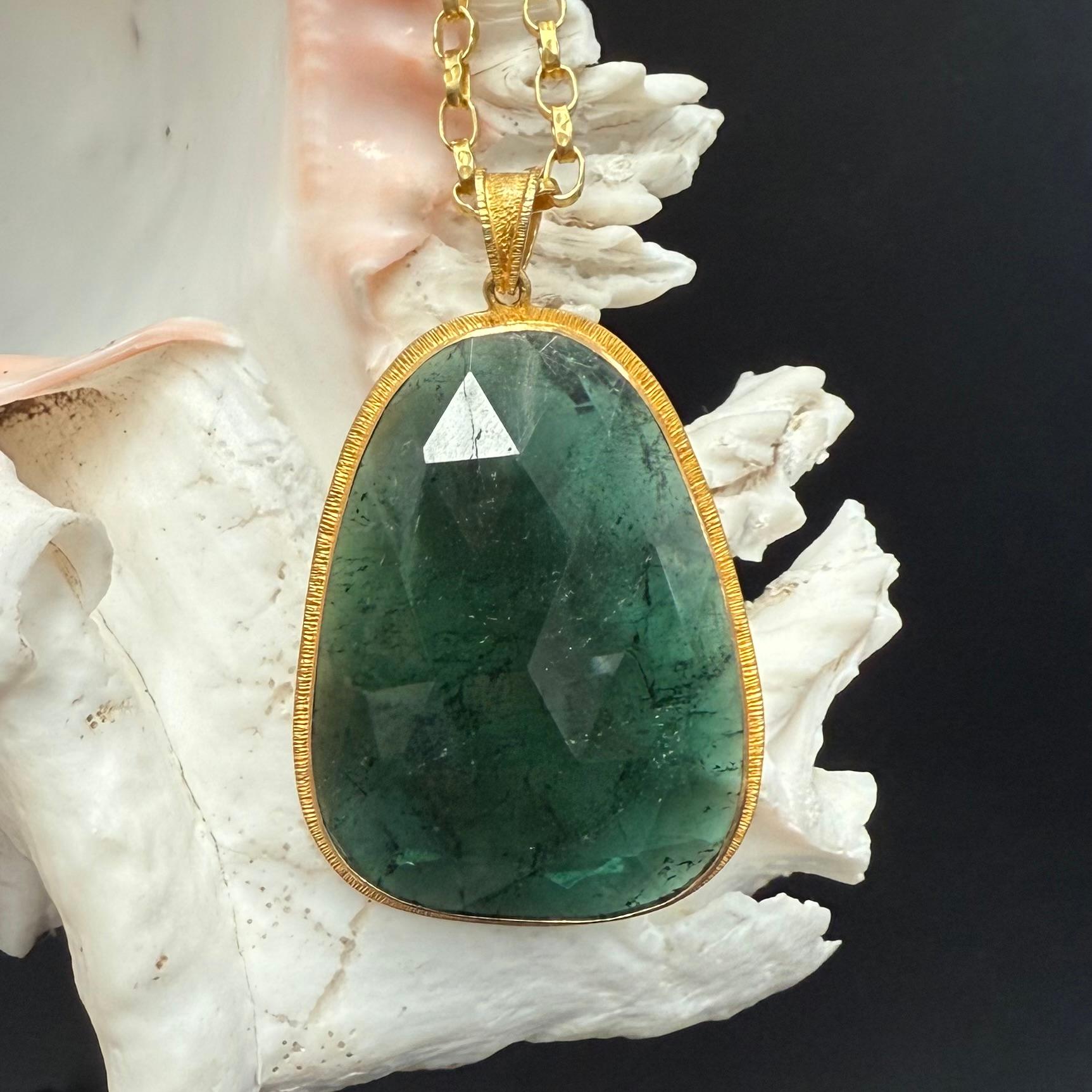 Mixed Cut Steven Battelle 46.8 Carats Green Tourmaline Slice 18K Gold Pendant For Sale