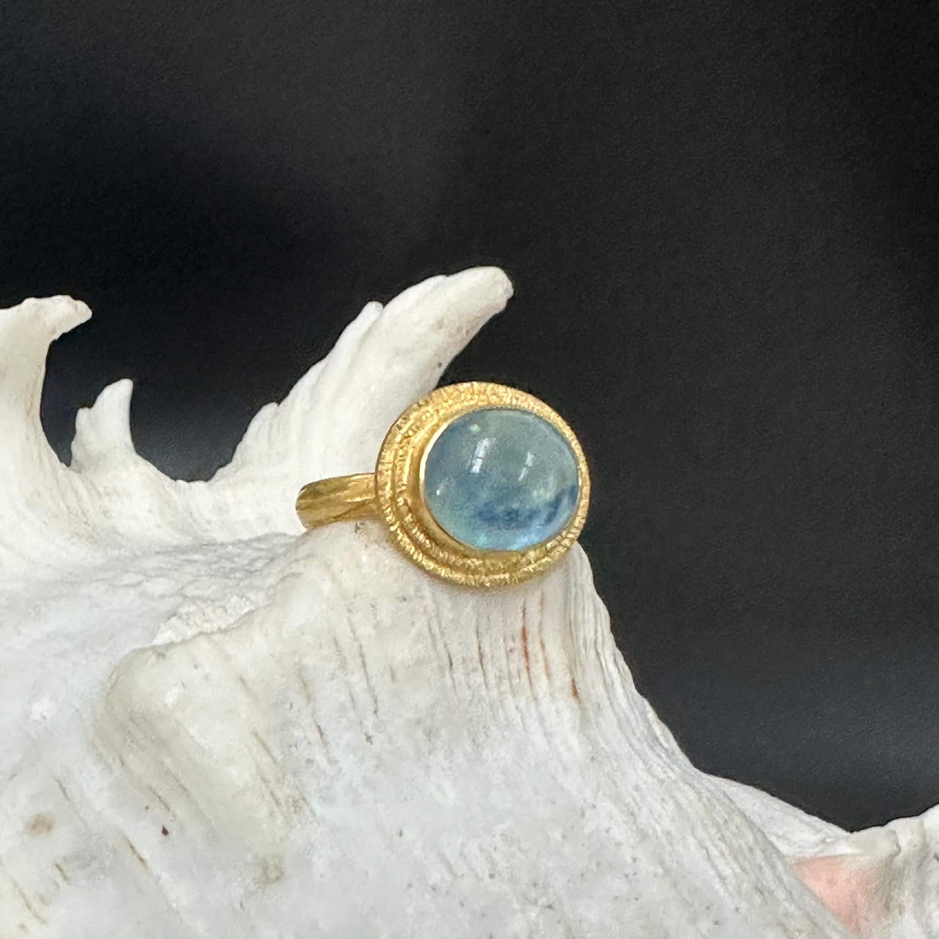Steven Battelle 4.8 Carats Cabochon Aquamarine 18K Gold Ring For Sale 9