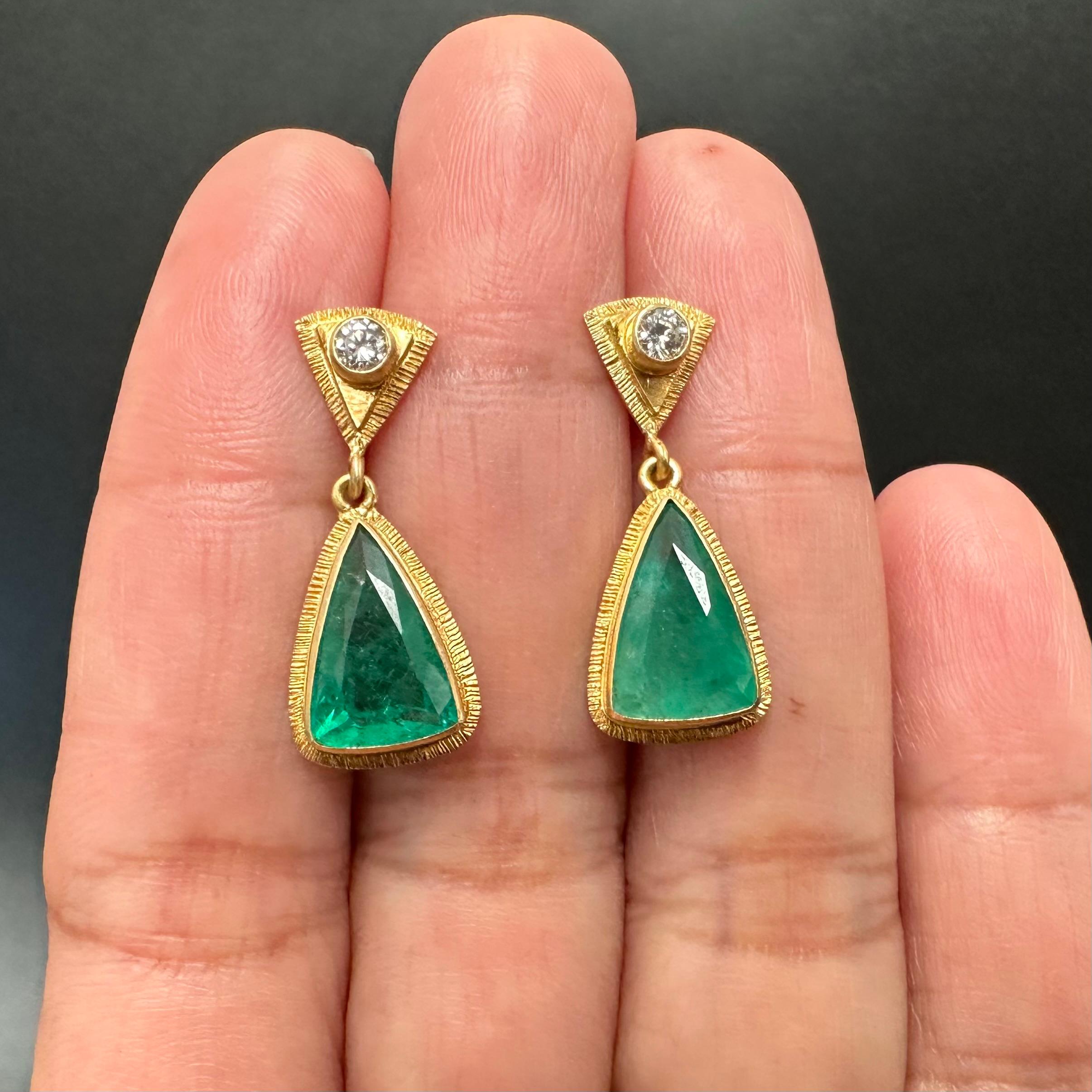 Steven Battelle 5.0 Carats Brazilian Emeralds Diamonds 18K Gold Post Earrings For Sale 3