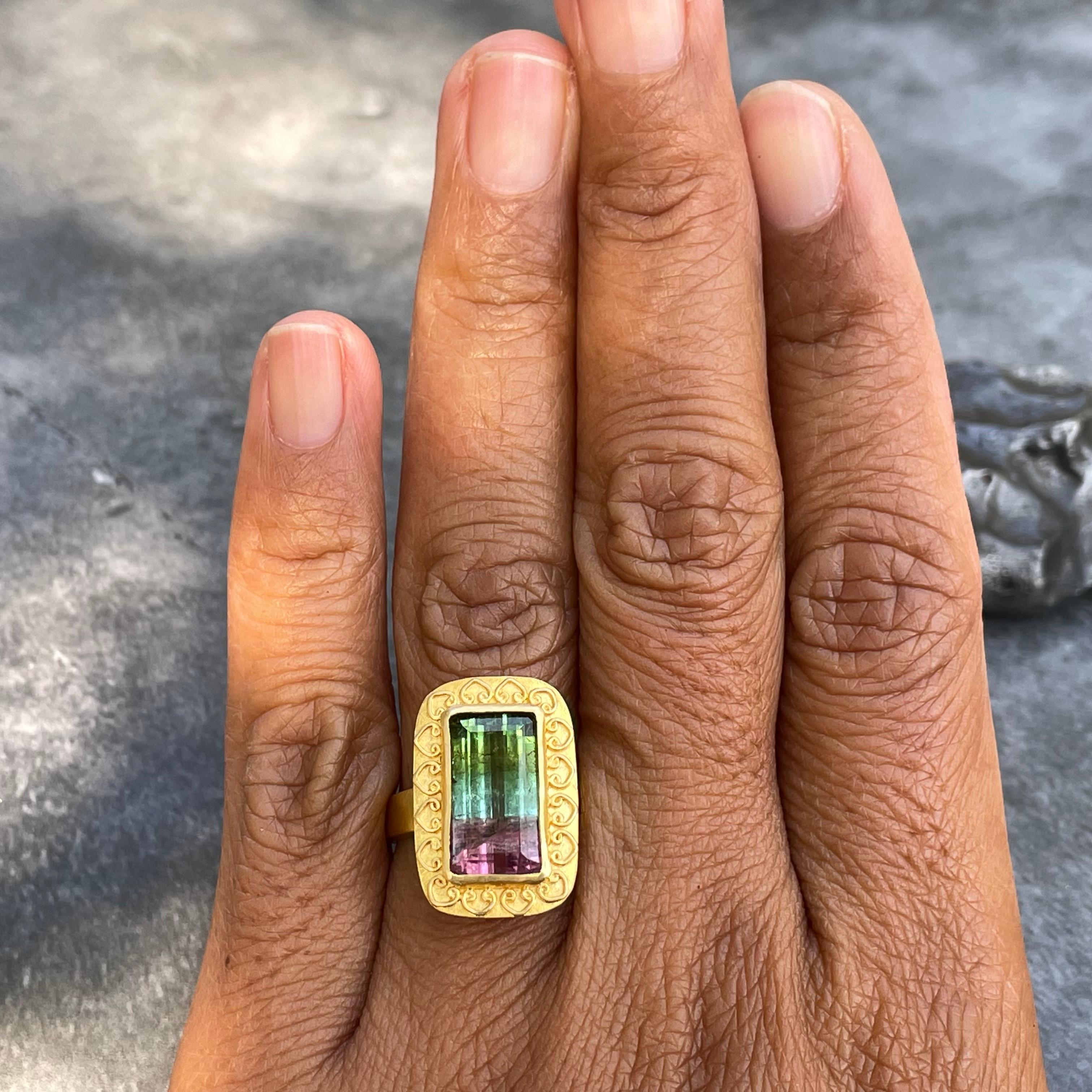 Steven Battelle 5.1 Carats Watermelon Tourmaline 22K Gold Ring In New Condition For Sale In Soquel, CA