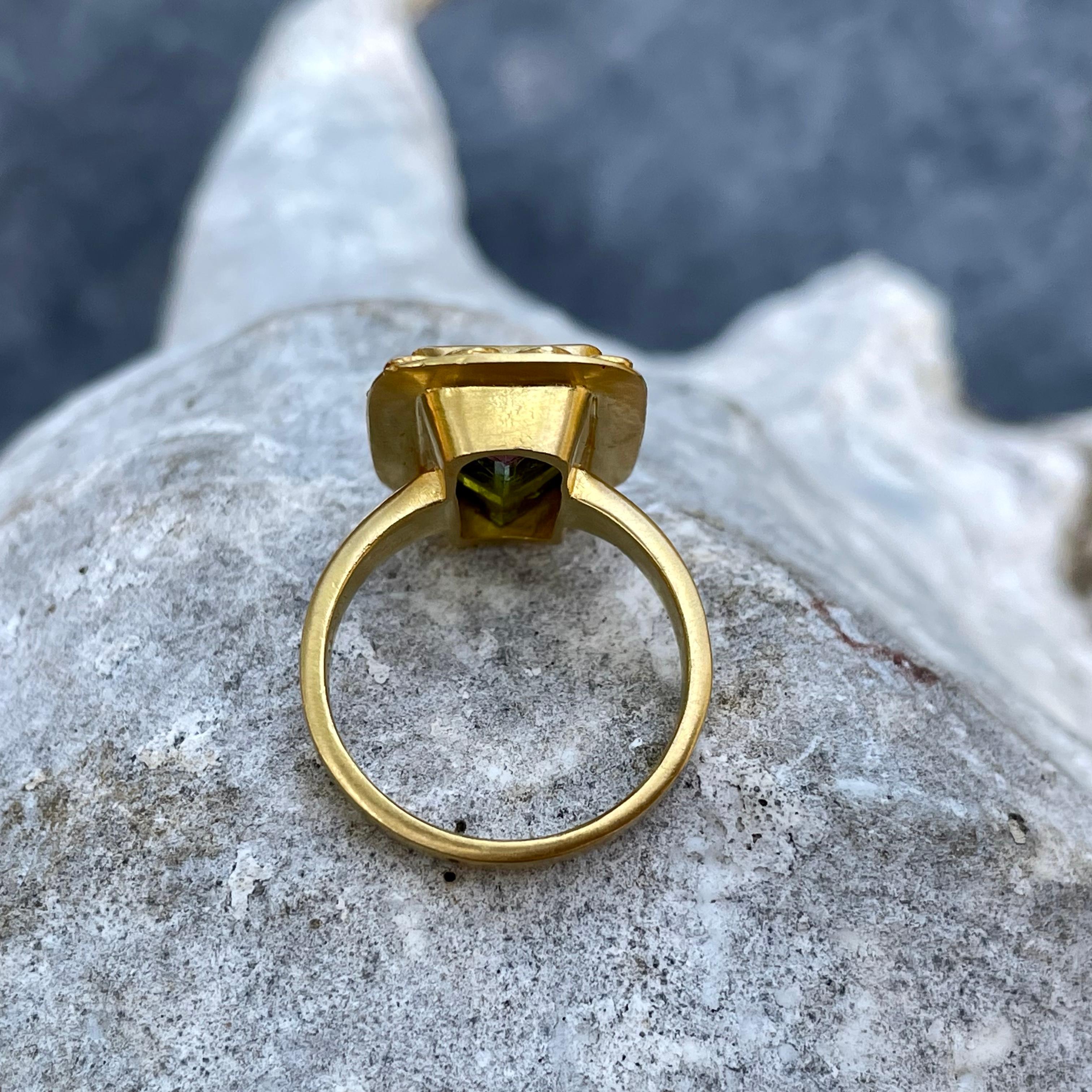 Steven Battelle 5.1 Carats Watermelon Tourmaline 22K Gold Ring For Sale 1