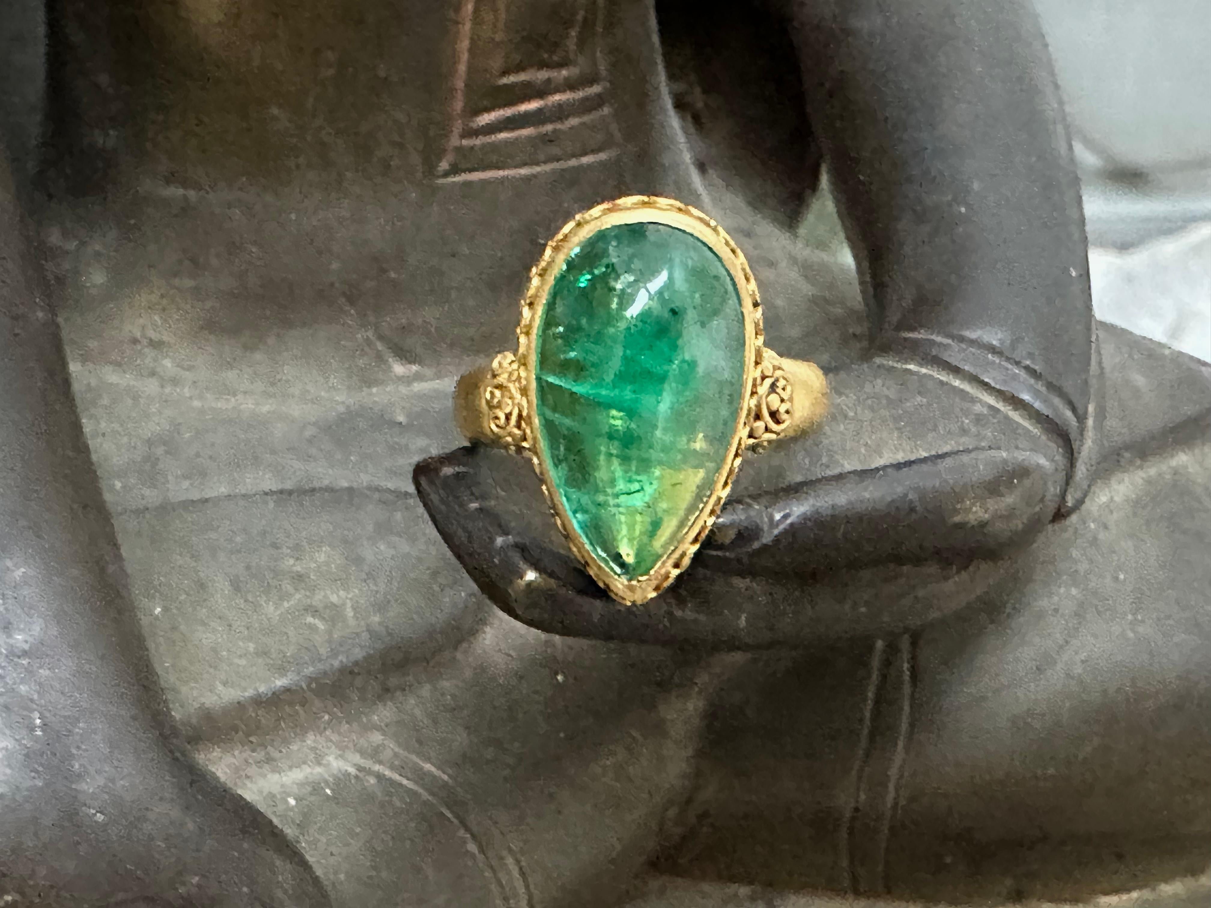 5.2 Carats Cabochon Emerald 22k Gold Ring 1
