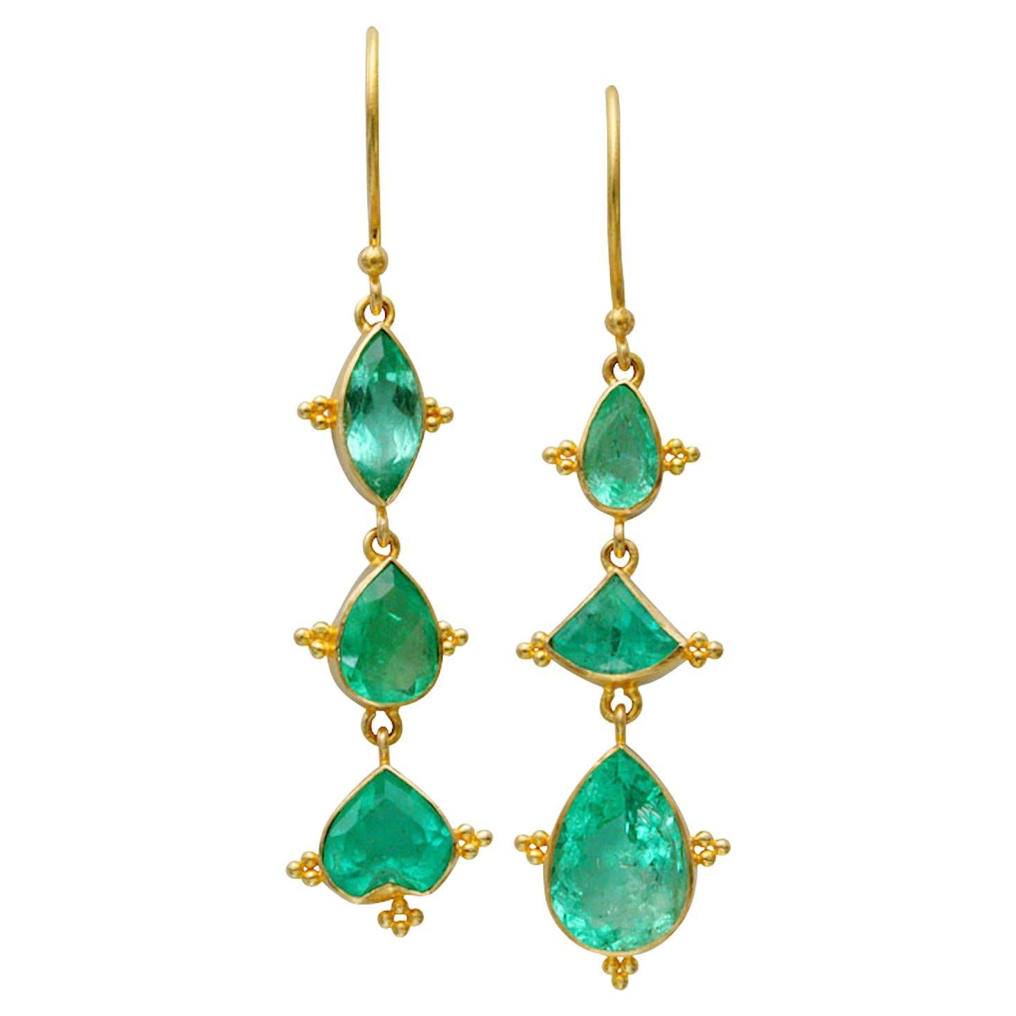 Steven Battelle 5.4 Carats Multi-Stone Columbian Emerald 18K Gold Wire Earrings For Sale