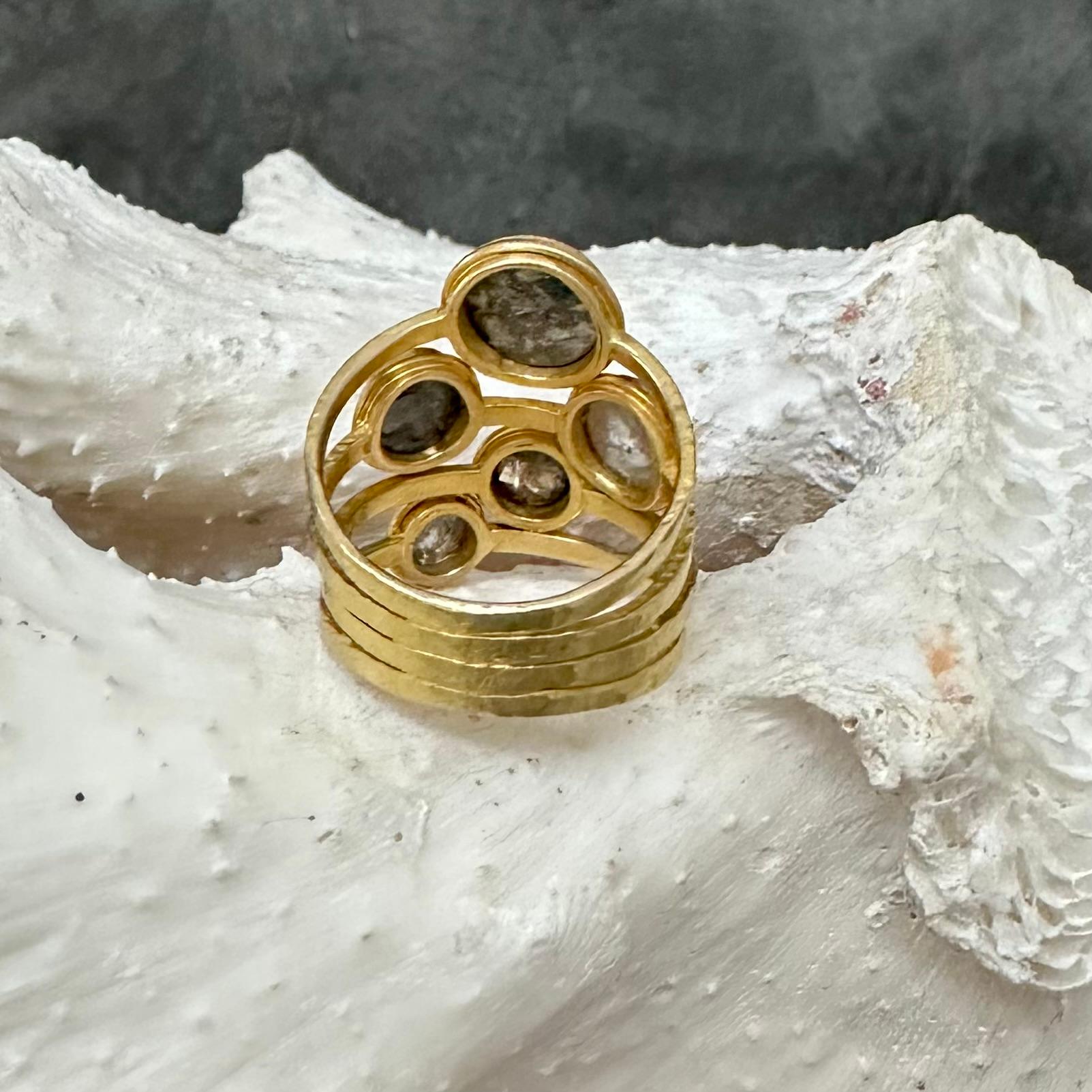 Mixed Cut Steven Battelle 5.5 Carats Multi-Stone Natural Diamond 18K Gold Ring For Sale
