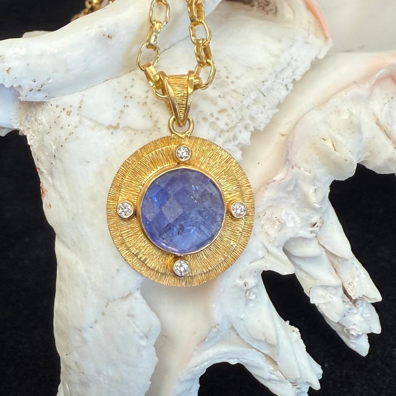 Steven Battelle Ciondolo in oro 18 carati con tanzanite e diamanti taglio rosa da 5,5 carati in vendita 3
