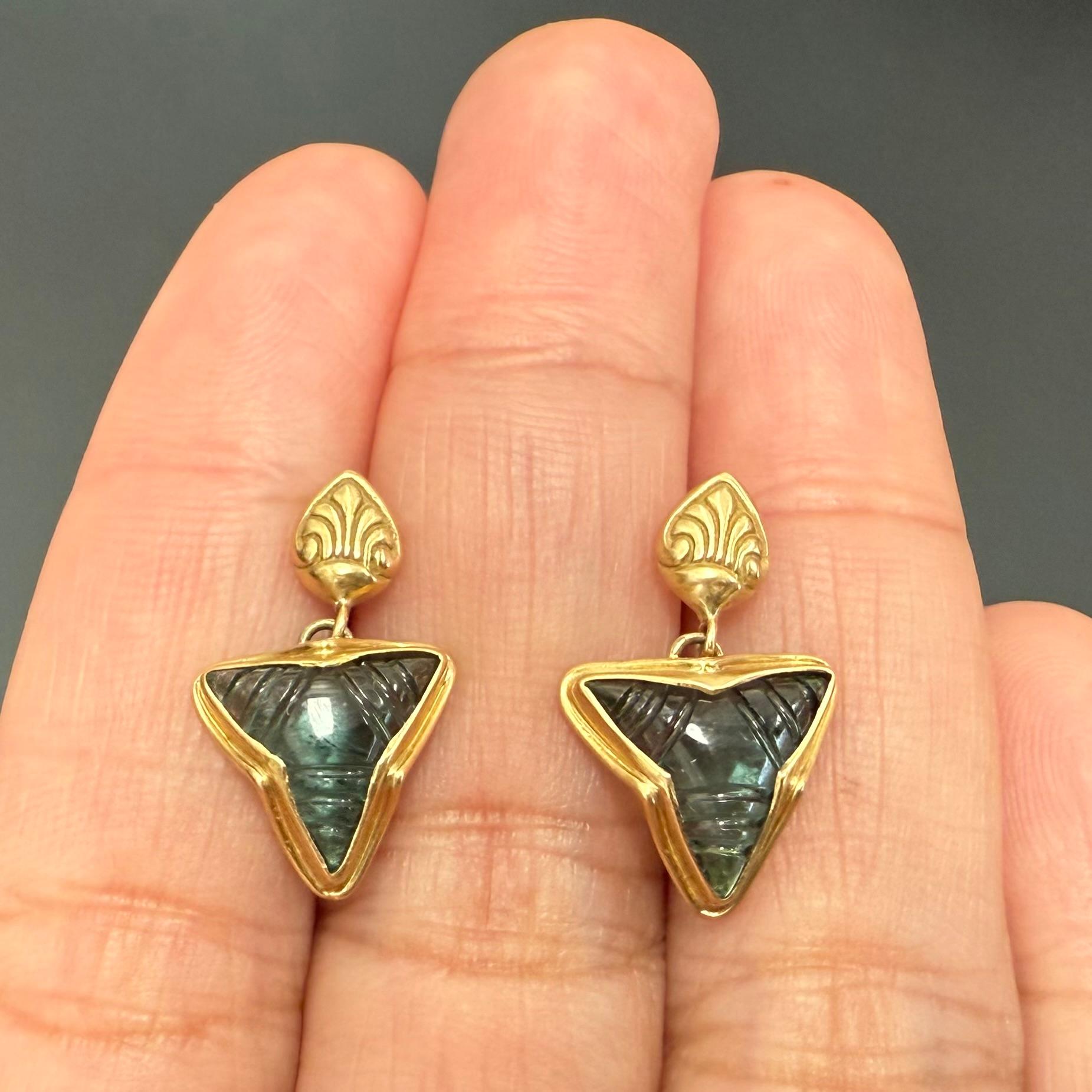 Steven Battelle 5.6 Carats Carved Blue Tourmaline 18K Gold Post Earrings For Sale 1