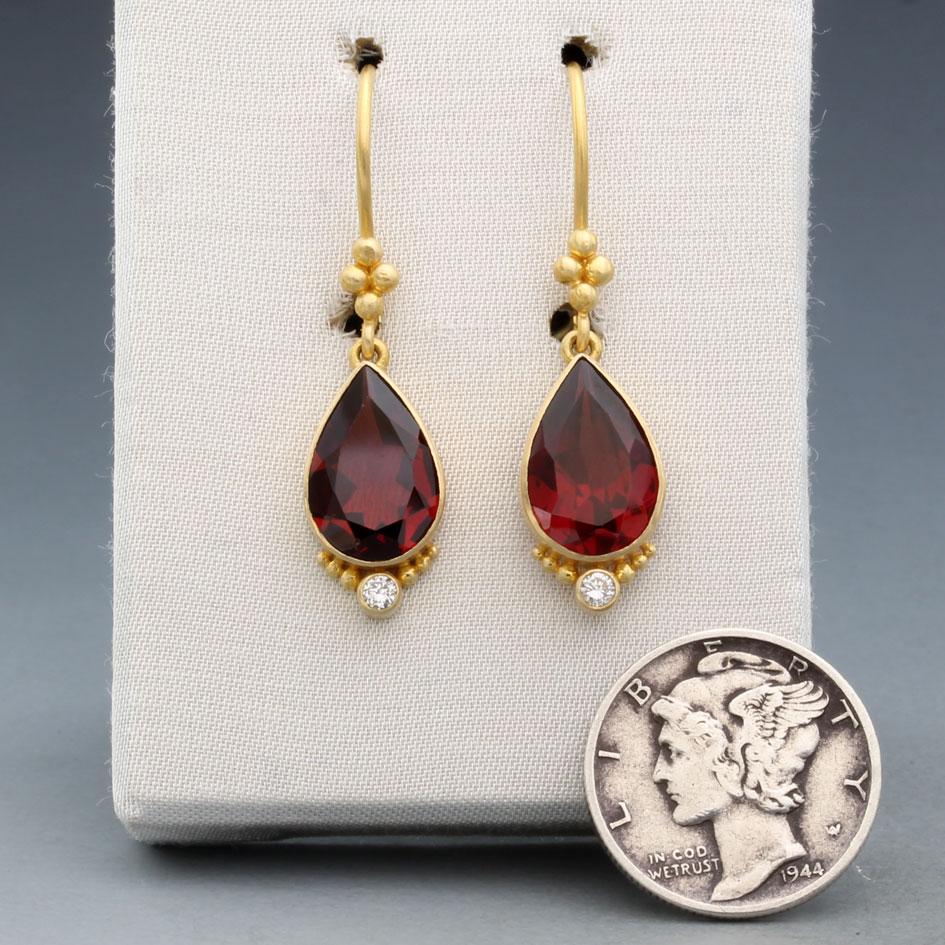 Women's Steven Battelle 5.6 Carats Mozambique Garnet Diamond 18K Gold Earrings For Sale