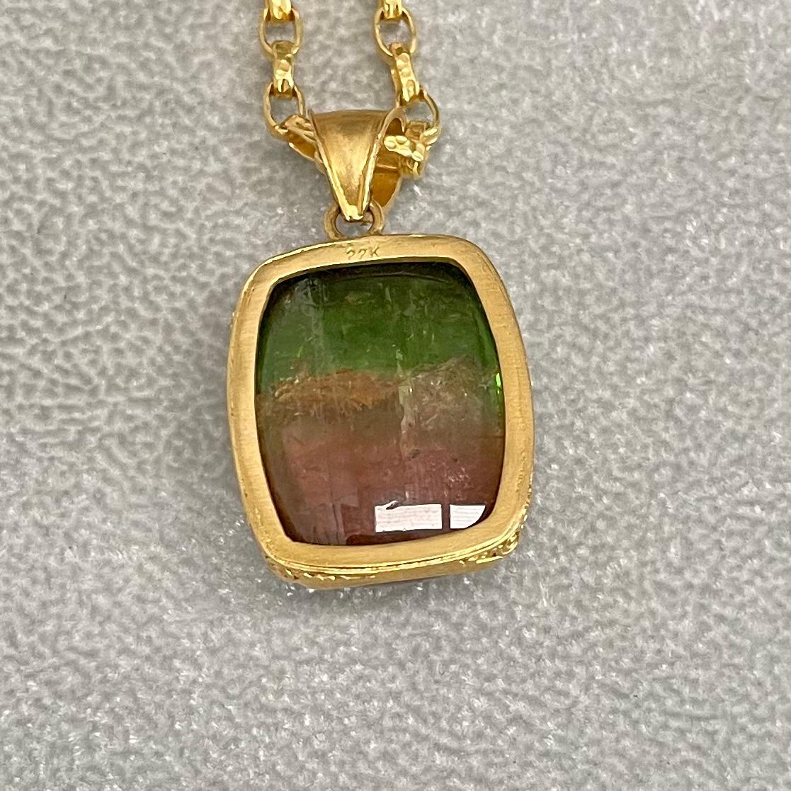 Steven Battelle Pendentif en or 22 carats avec tourmaline melon d'eau et diamants de 56,4 carats en vente 1