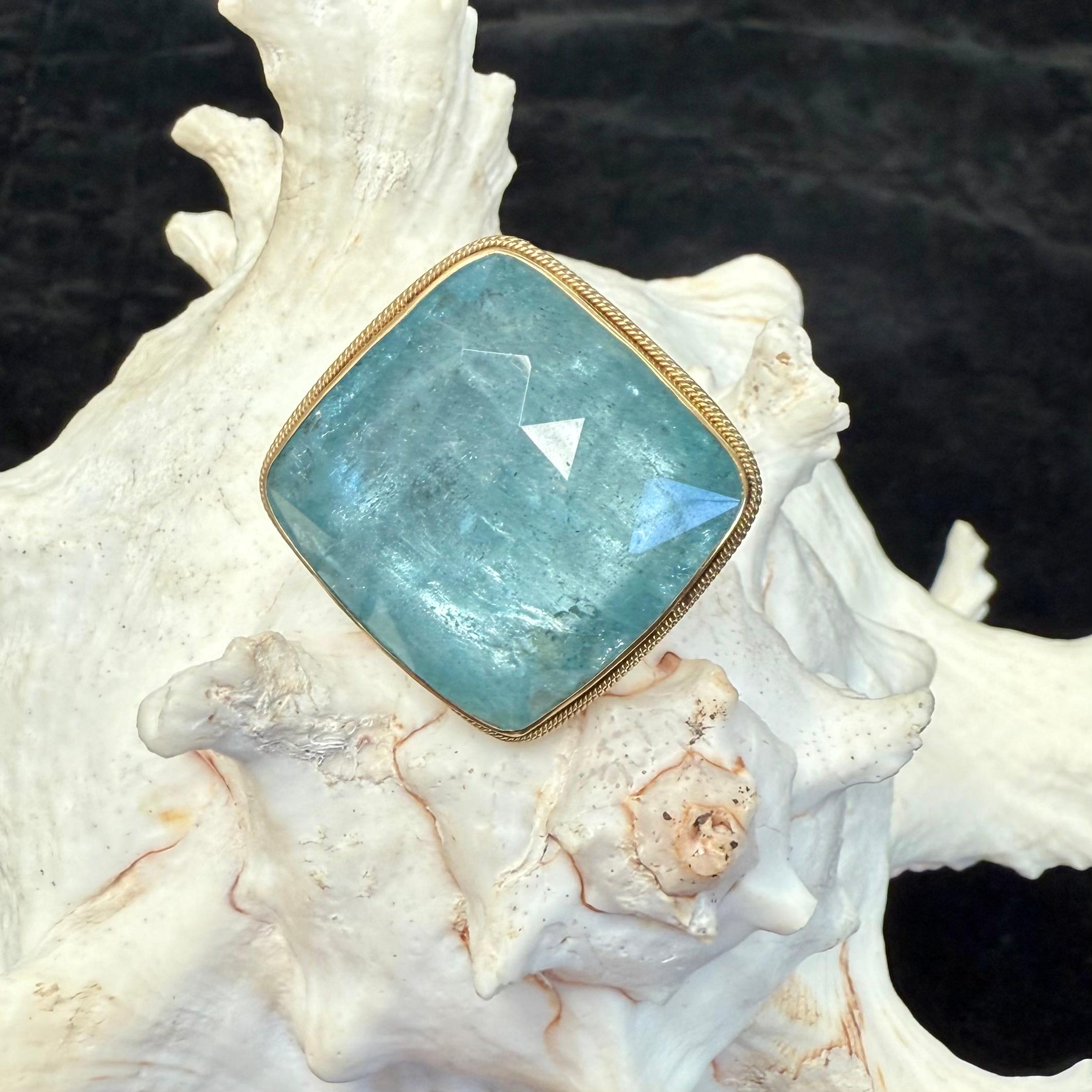 Contemporary Steven Battelle 57 Carat Rose Cut Cushion Aquamarine Gold And Silver Ring For Sale