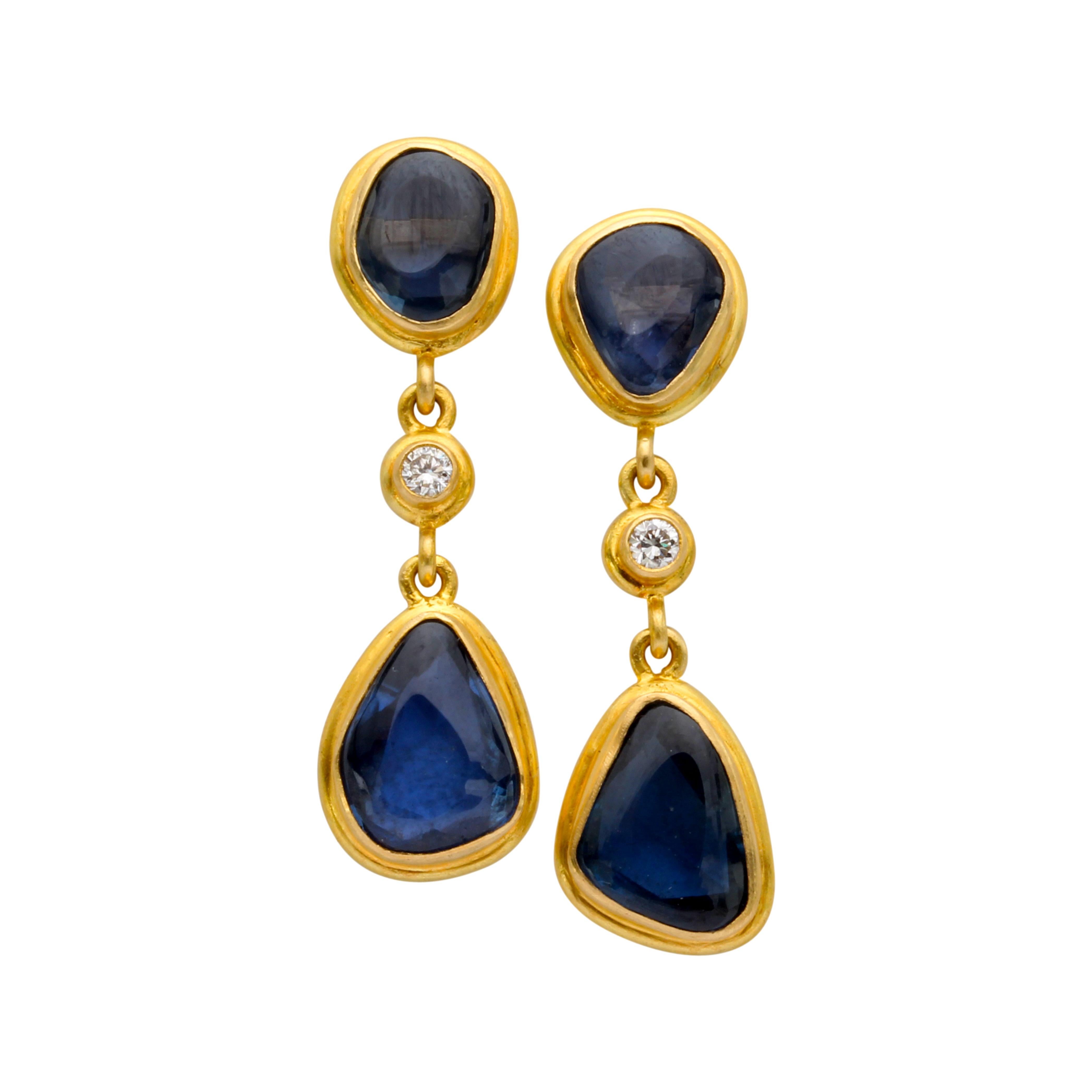Steven Battelle 5.7 Carats Blue Sapphire Diamond 18K Gold Post Earrings For Sale 3