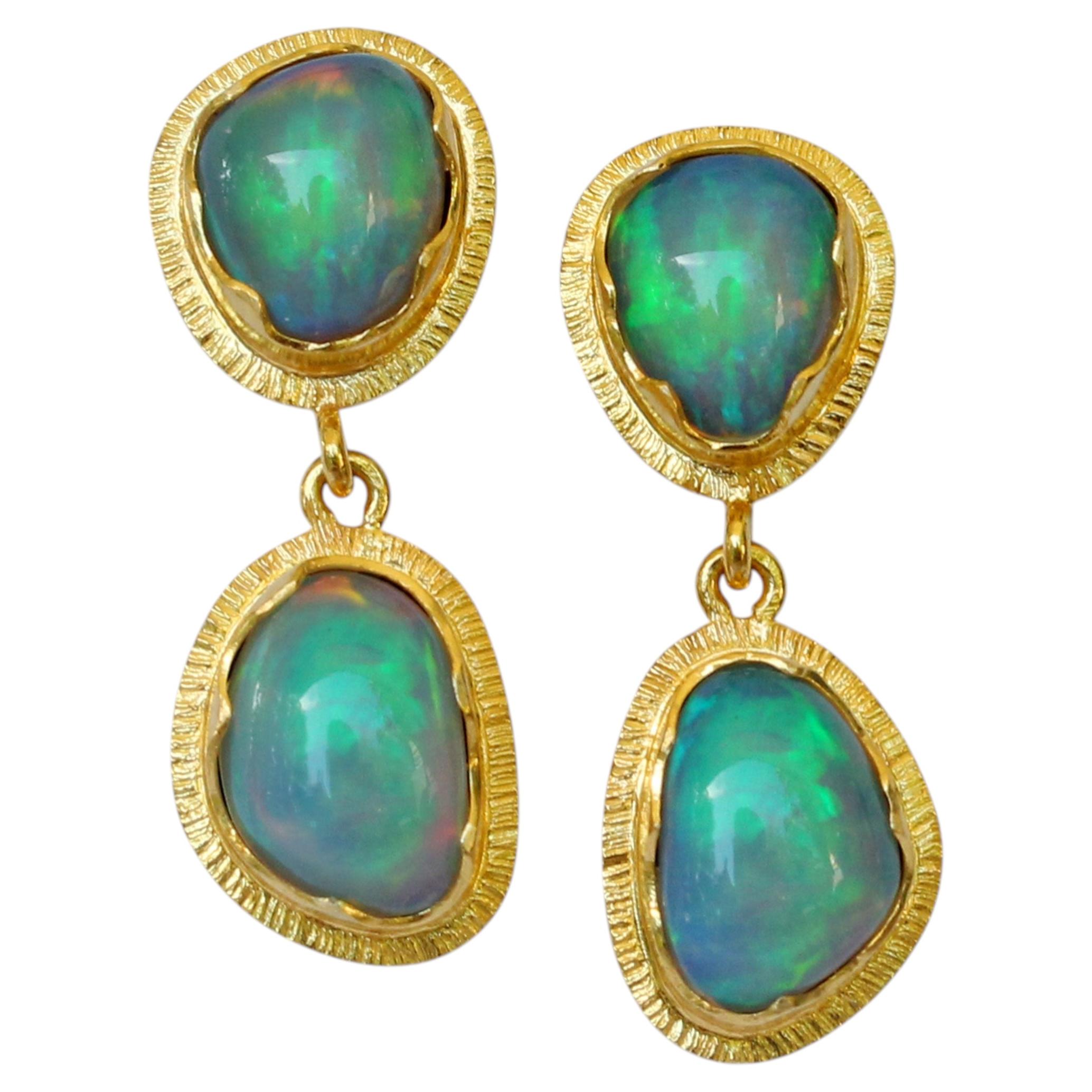 Steven Battelle - Boucles d'oreilles en or 18K avec opale éthiopienne de 5,8 carats
