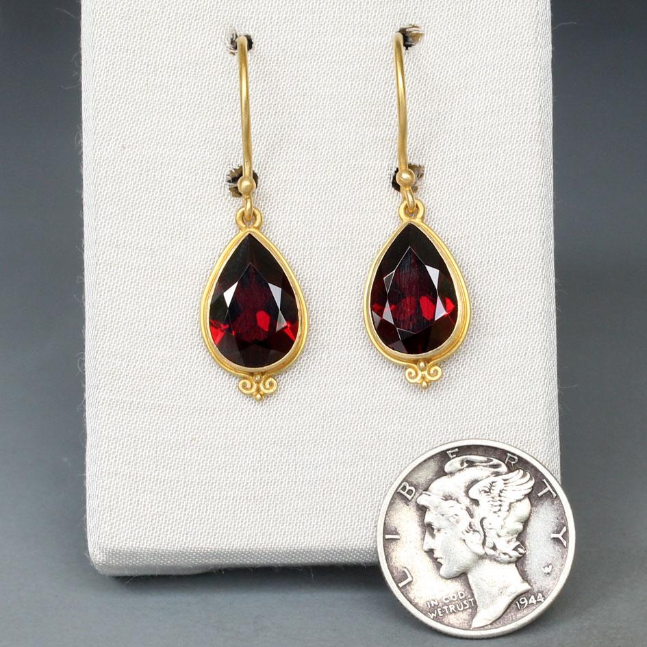 Pear Cut Steven Battelle 5.8 Carats Mozambique Garnet 18K Gold Earrings For Sale