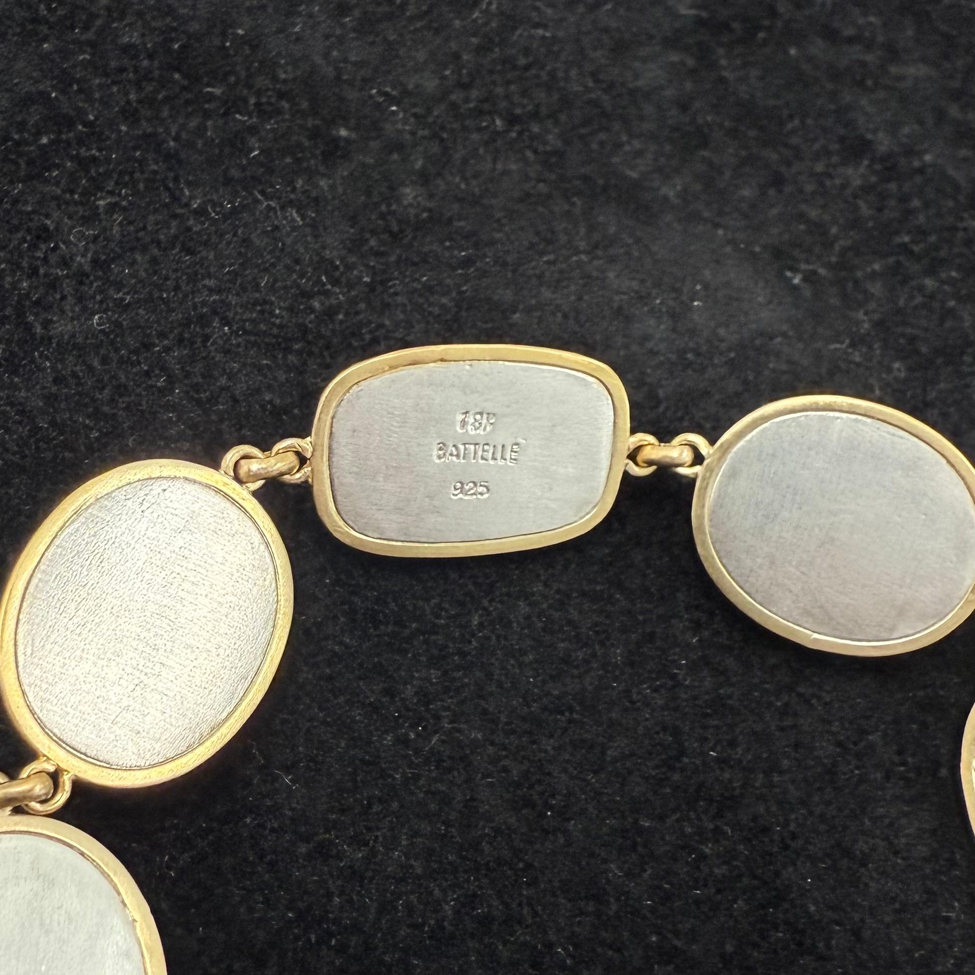 Steven Battelle 59 Carati Pietra di Luna Arcobaleno Bracciale in Oro/Argento 18K in vendita 1