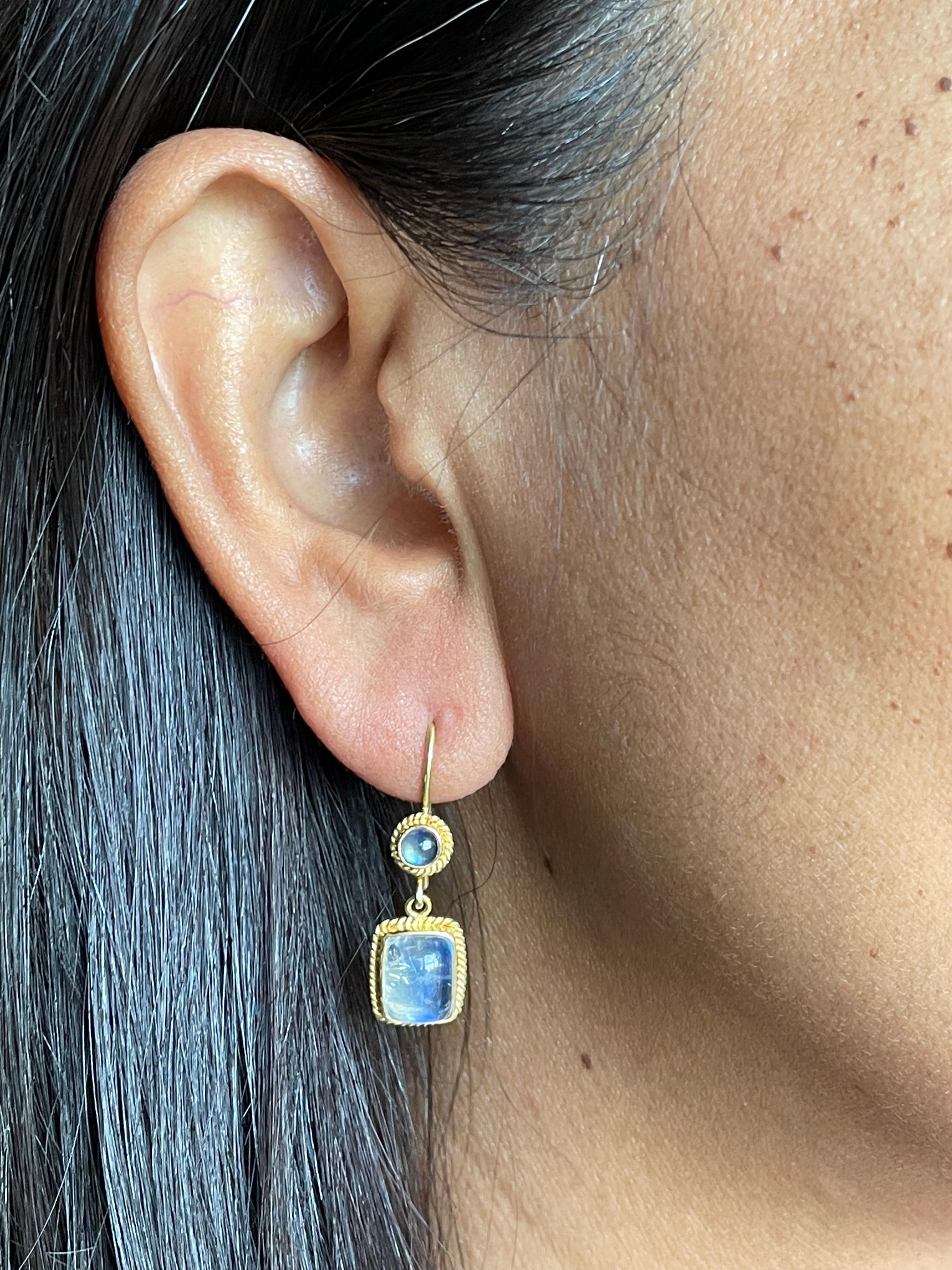 Steven Battelle 5.9 Carats Rainbow Moonstone 18K Gold Wire Earrings In New Condition For Sale In Soquel, CA