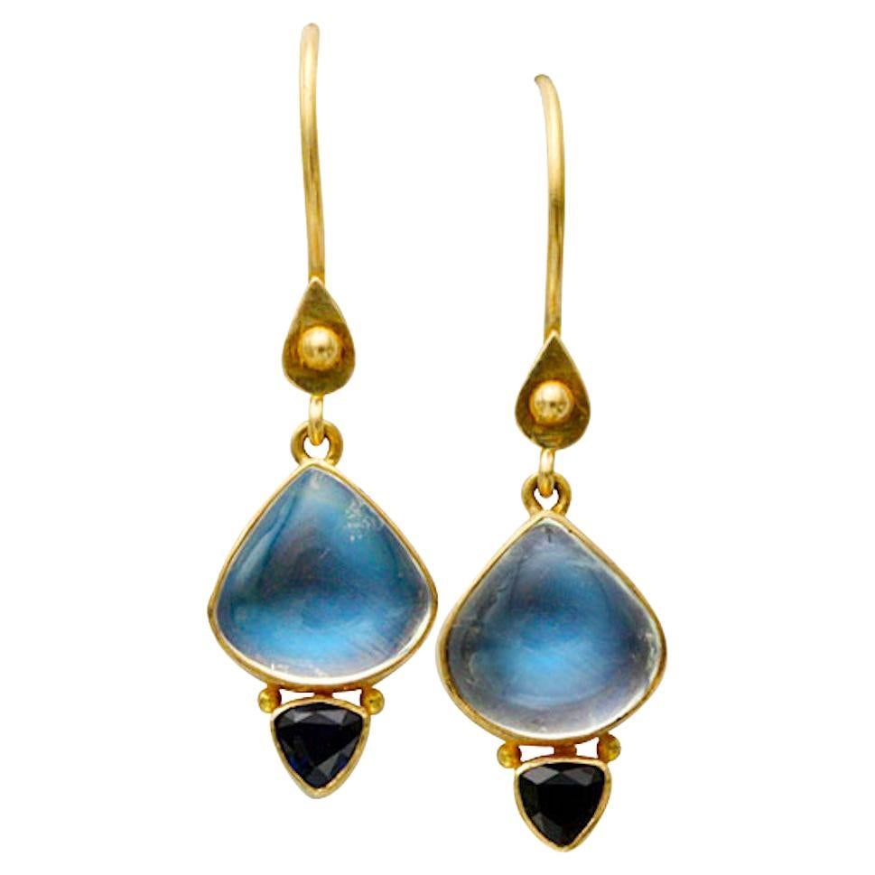 Steven Battelle 6.1 Carats Rainbow Moonstone Blue Sapphire 18K Gold Earrings