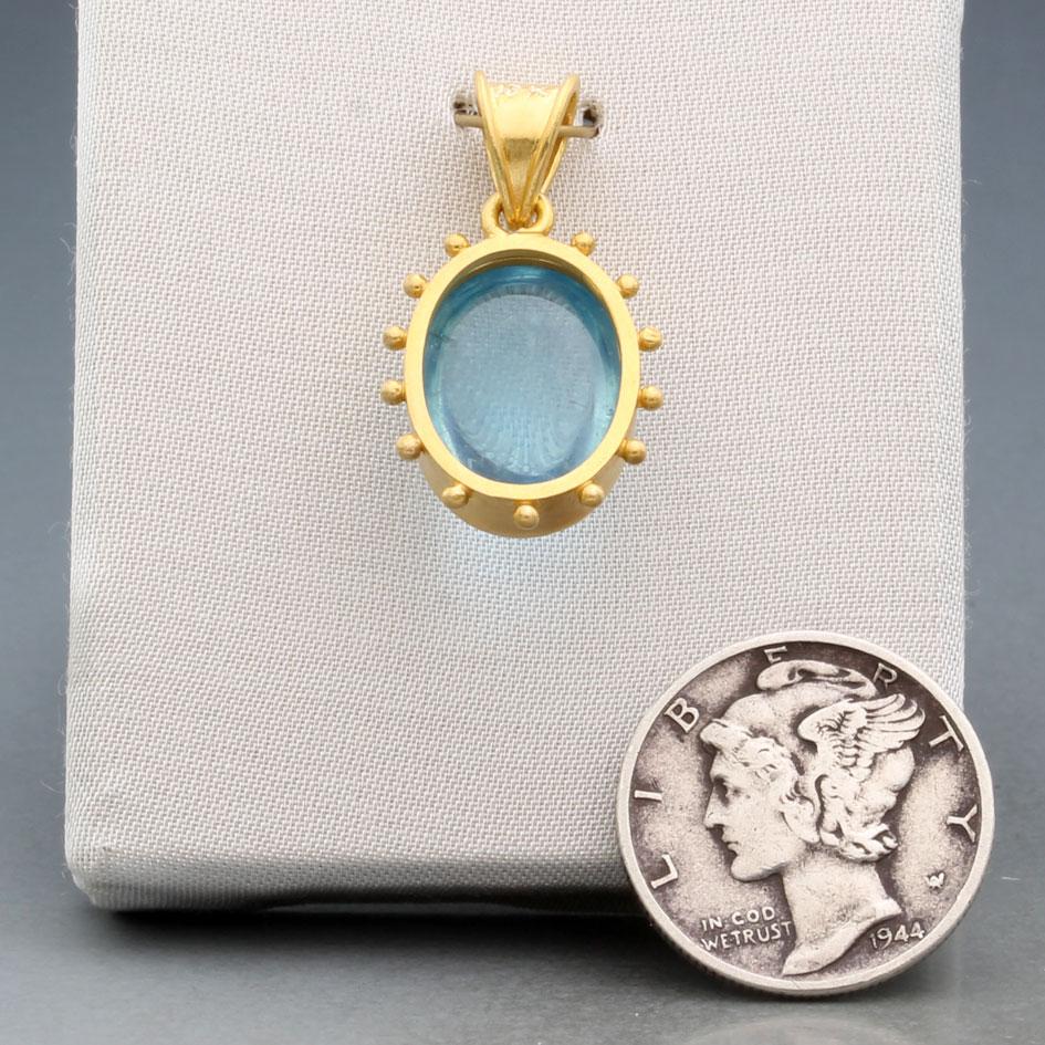 Steven Battelle 6,5 Karat Aquamarin Cabochon 18K Gold-Anhänger für Damen oder Herren im Angebot