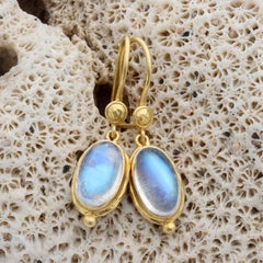Steven Battelle 6.5 Carats Rainbow Moonstone 18K Gold Earrings