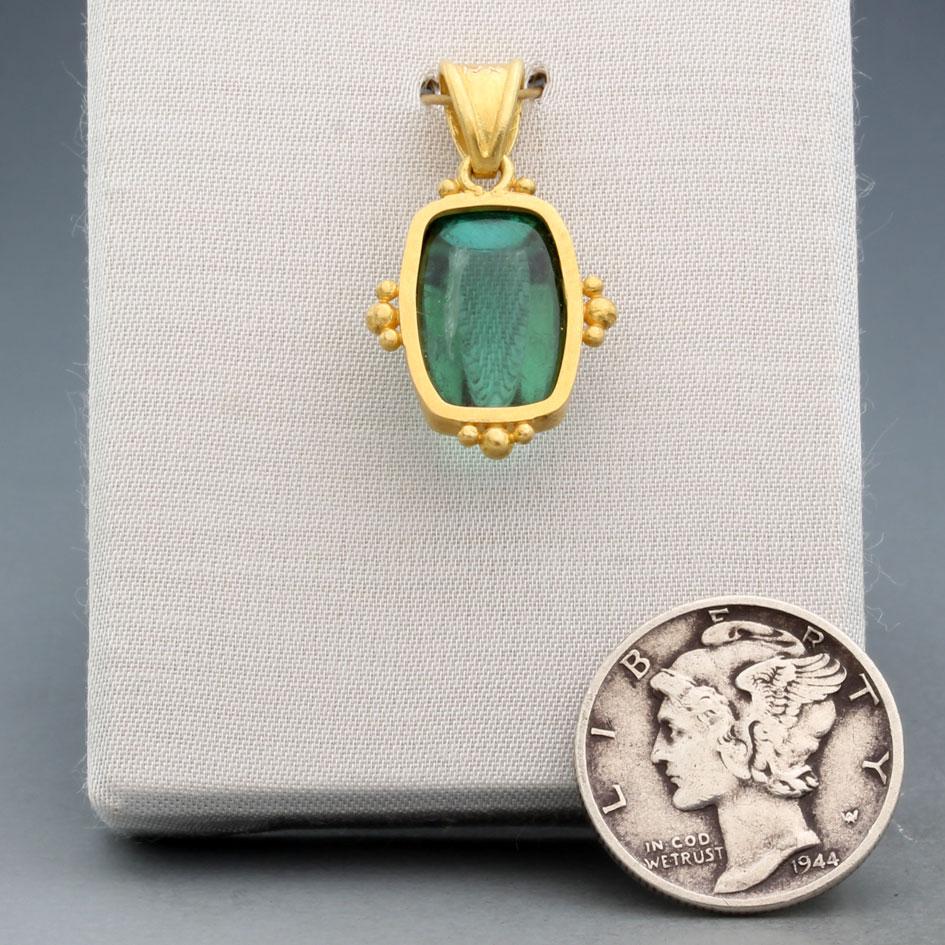 Steven Battelle 6.6 Carats Green Tourmaline Cabochon 18K Gold Pendant In New Condition For Sale In Soquel, CA