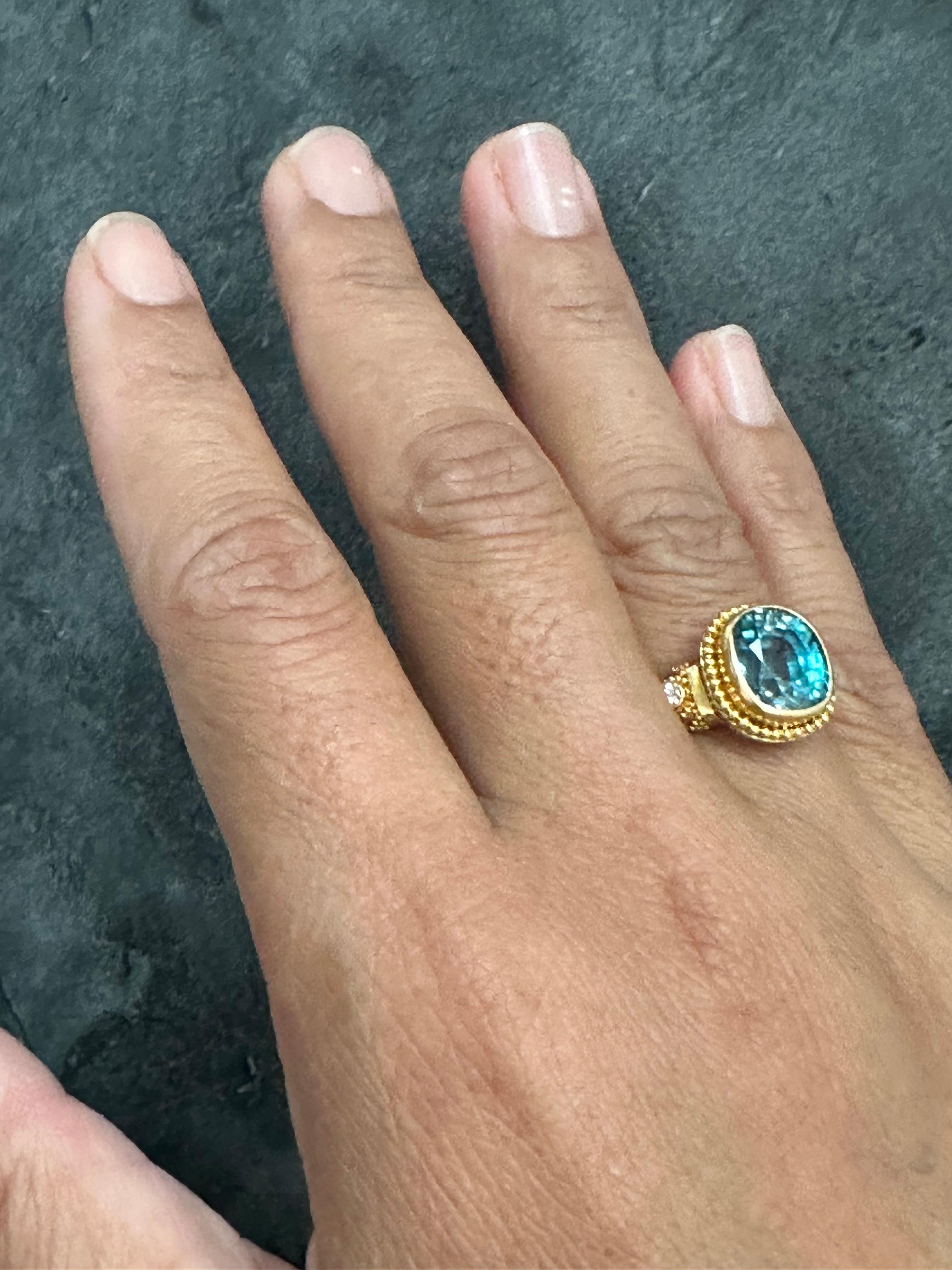 Contemporary Steven Battelle 7.2 Carats Blue Zircon Diamonds 22k Gold Ring For Sale