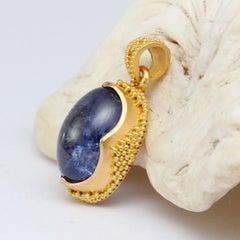 Steven Battelle 7.2 Carats Cabochon Tanzanite 22K Gold Pendant