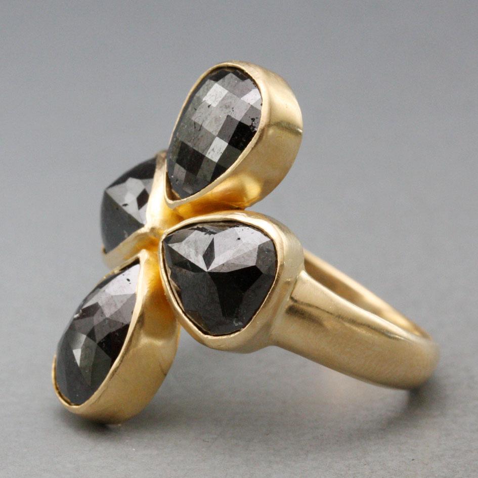 For Sale:  Steven Battelle 7.4 Carats Black Diamond Multi-Stone 18K Ring 3