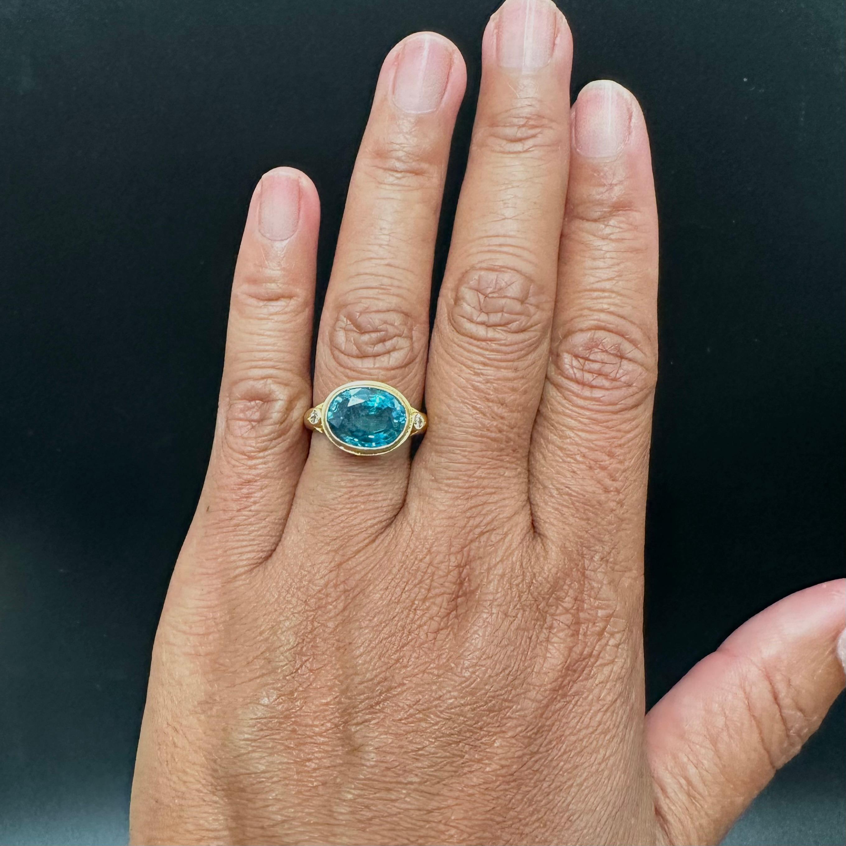 Steven Battelle 7.4 Carats Blue Zircon Diamonds 18K Gold Ring For Sale 6