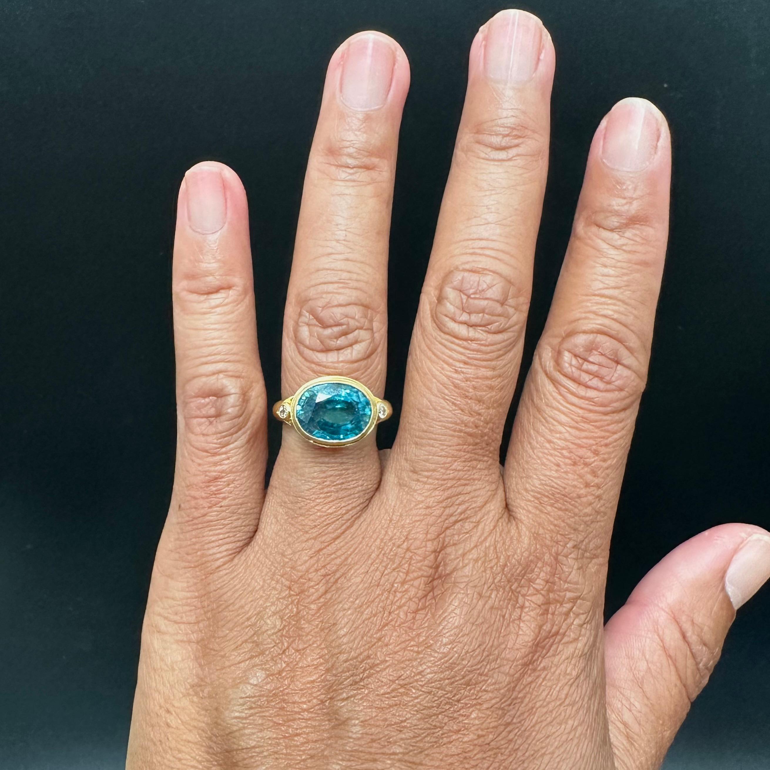 Steven Battelle 7.4 Carats Blue Zircon Diamonds 18K Gold Ring For Sale 9