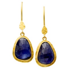 Steven Battelle 7.5 Carats Blue Sapphire 18K Gold Wire Earrings