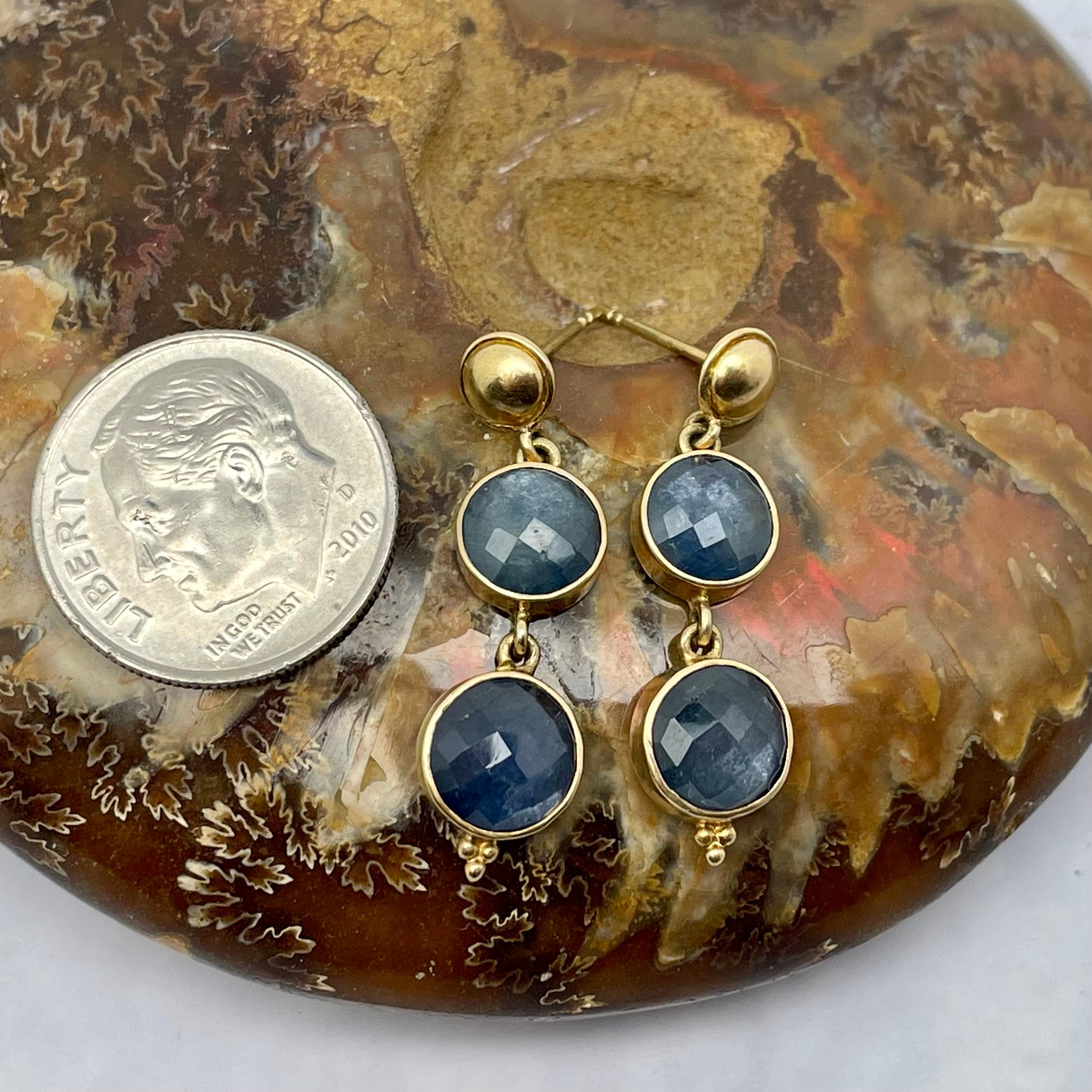 Steven Battelle 7.6 Carats Blue Sapphire 18K Gold Earrings For Sale 2
