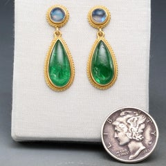 Steven Battelle 7.6 Carats Tsavorite Rainbow Moonstone 18K Gold Post Earrings