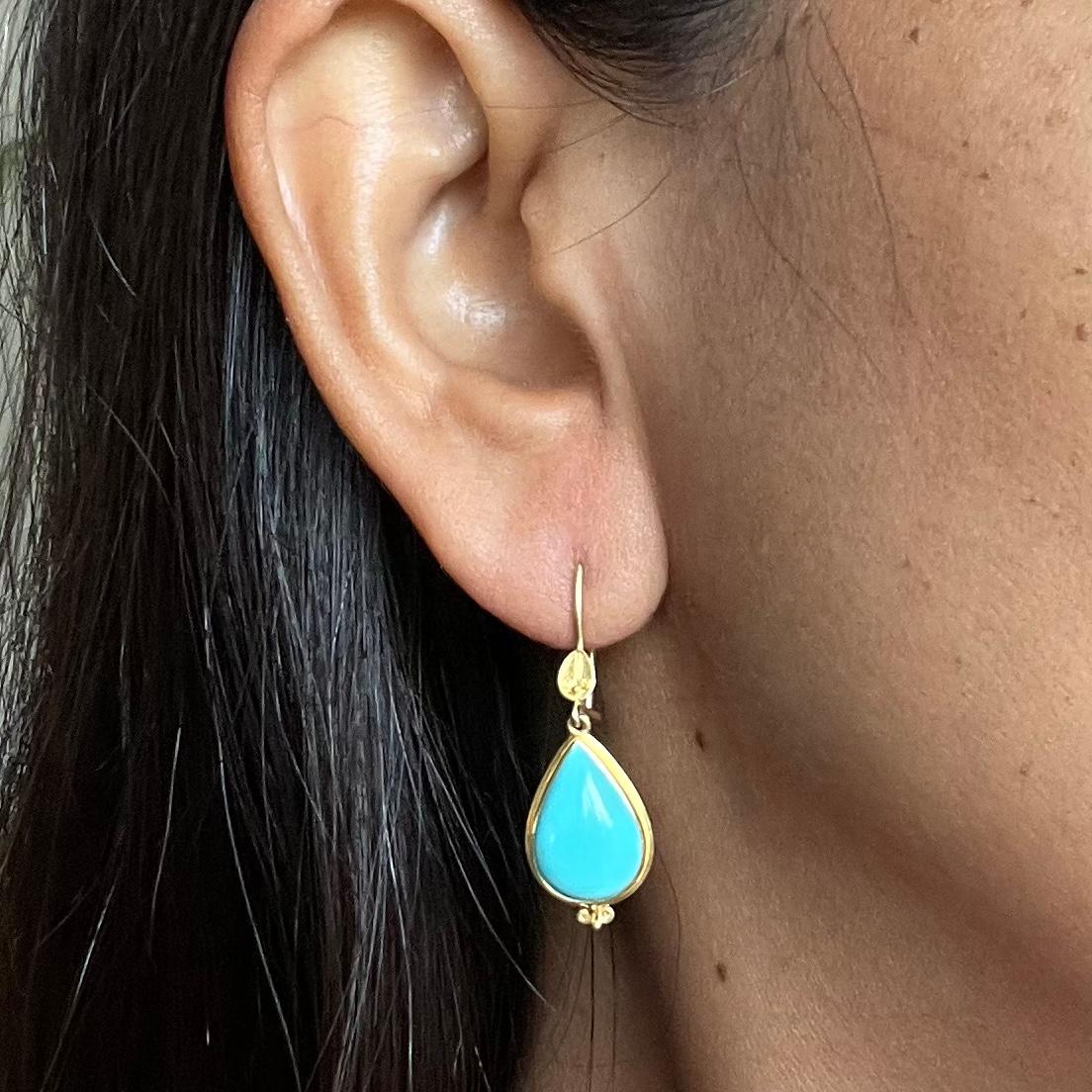 Women's or Men's Steven Battelle 7.6 Carat Turquoise Drop Earrings 18k Gold