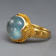 Steven Battelle 7.7 Carats Cabochon Aquamarine 22 Karat Gold Ring