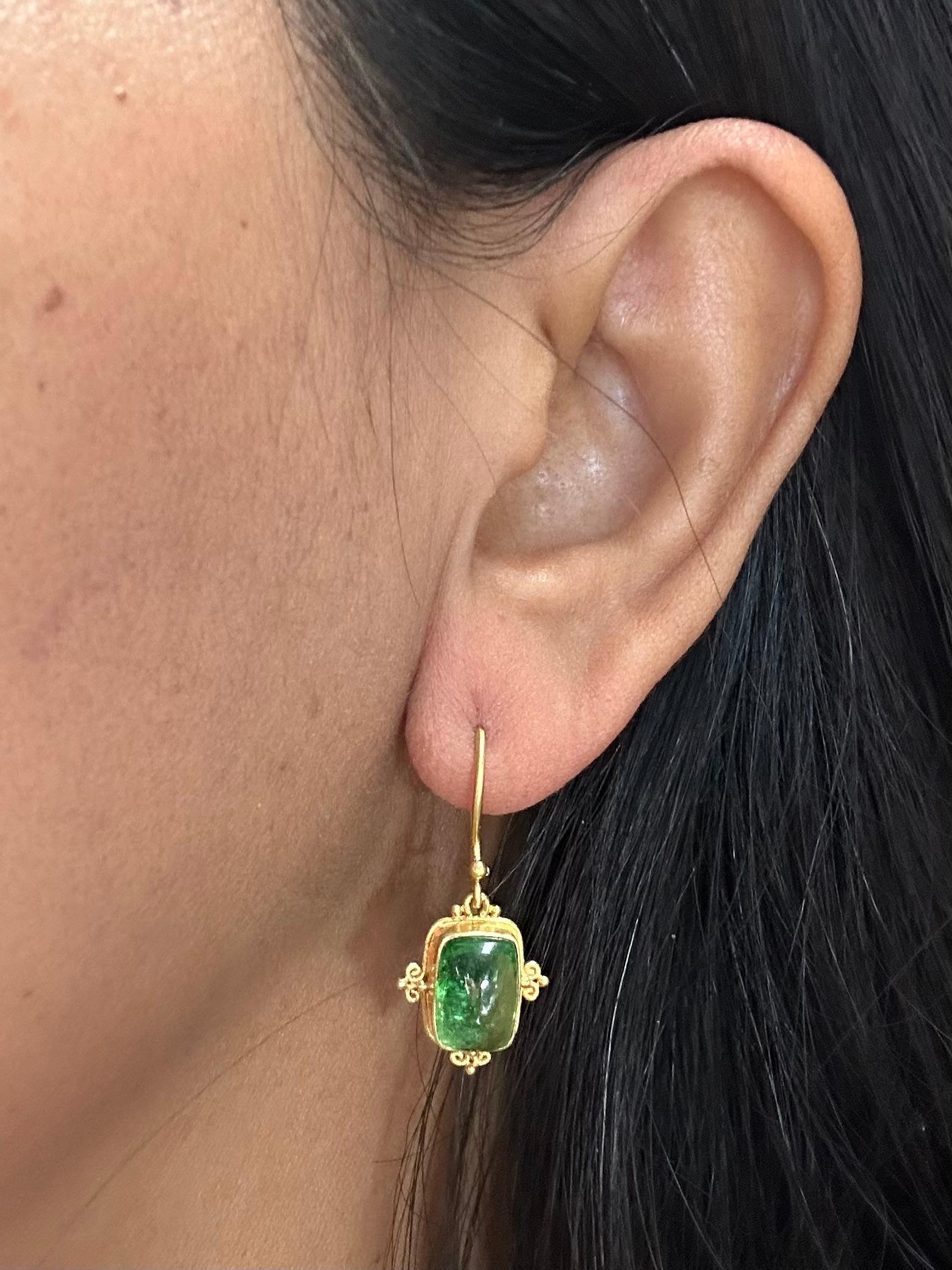 Steven Battelle 7.7 Carats Tsavorite Cabochon 18K Gold Wire Earrings For Sale 2