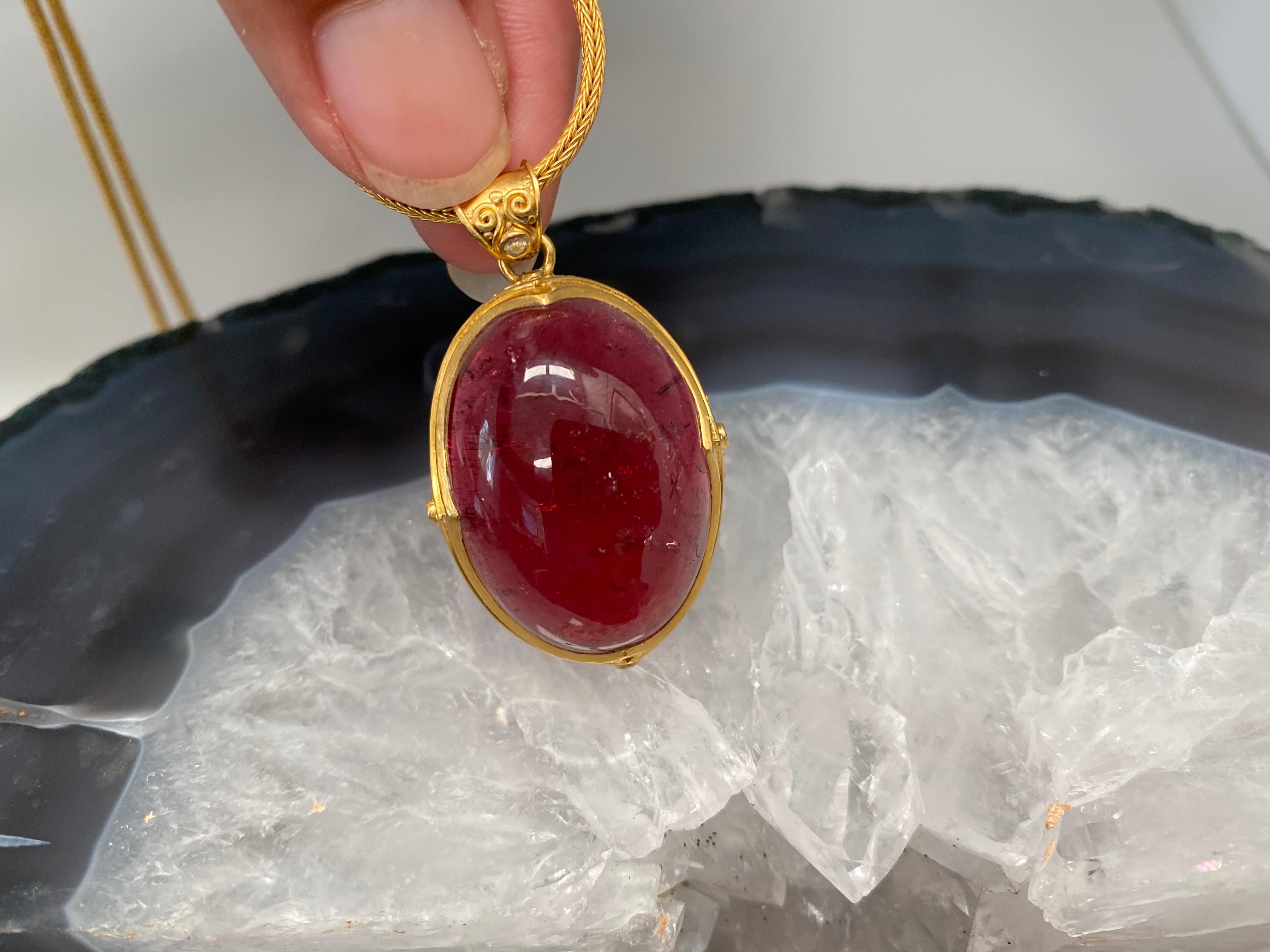 Steven Battelle Ciondolo in oro 18K con diamanti e tormalina rosa da 77,5 carati in vendita 4