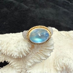 Steven Battelle 7.8 Carats Rainbow Moonstone 18K Gold / Sterling Ring