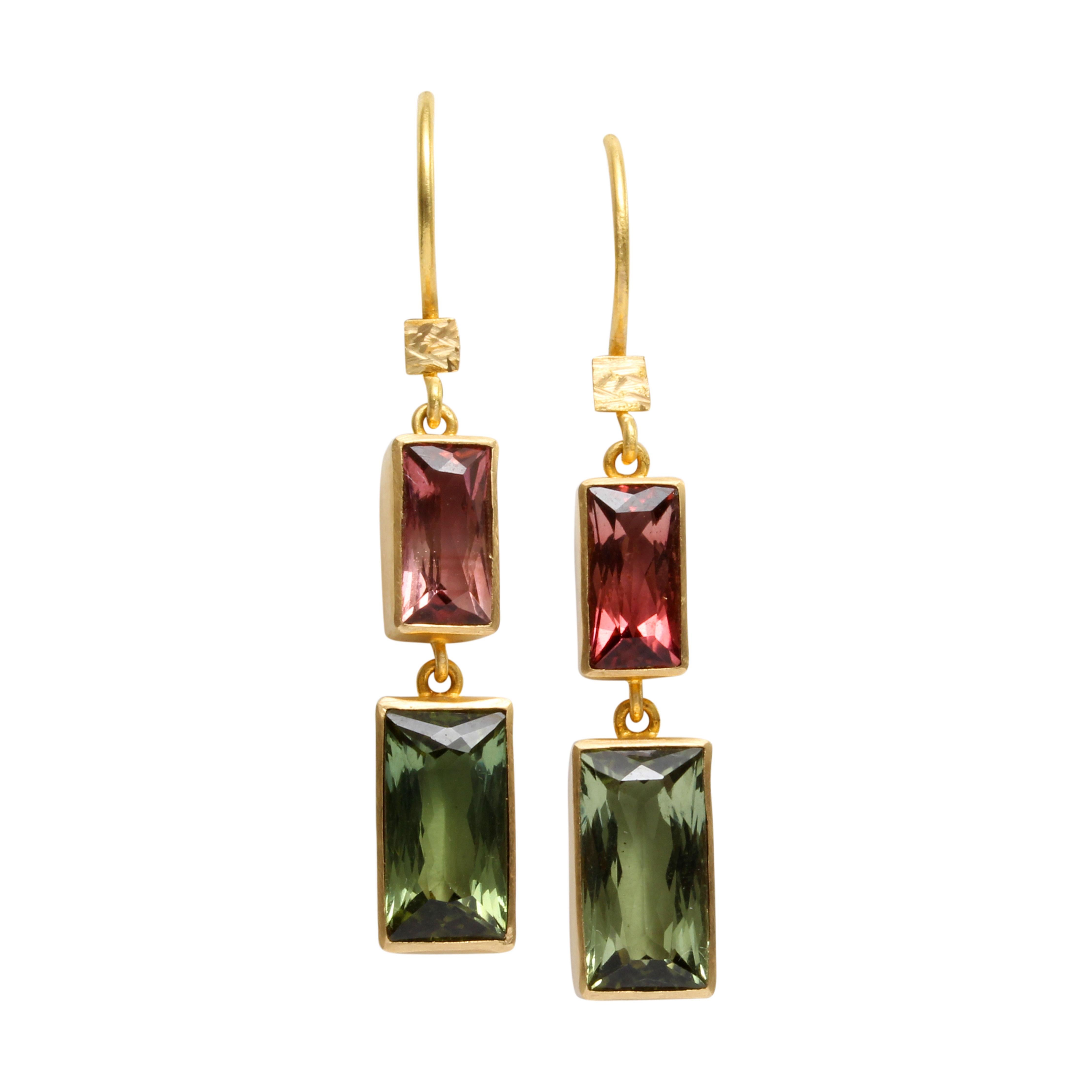 Steven Battelle 7.9 Carats Pink And Green Tourmaline 18K Gold Earrings For Sale
