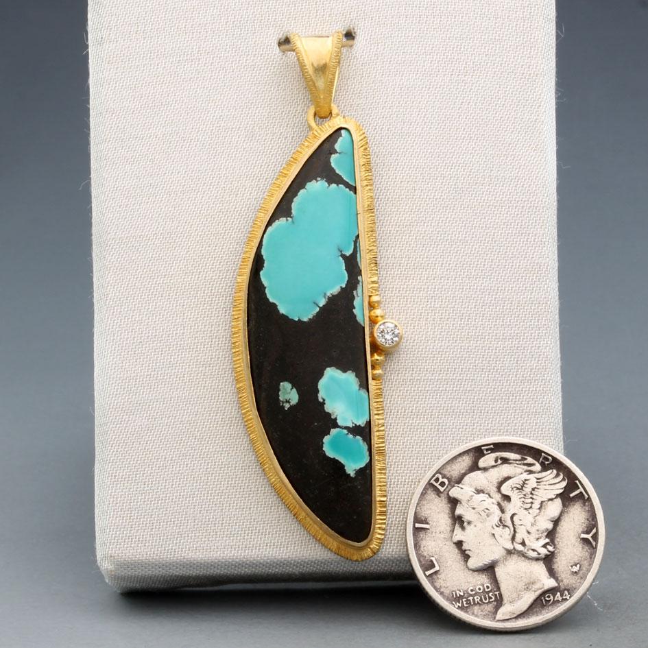Taille rose Steven Battelle Pendentif en or 18 carats avec turquoise et diamants de 8,7 carats en vente