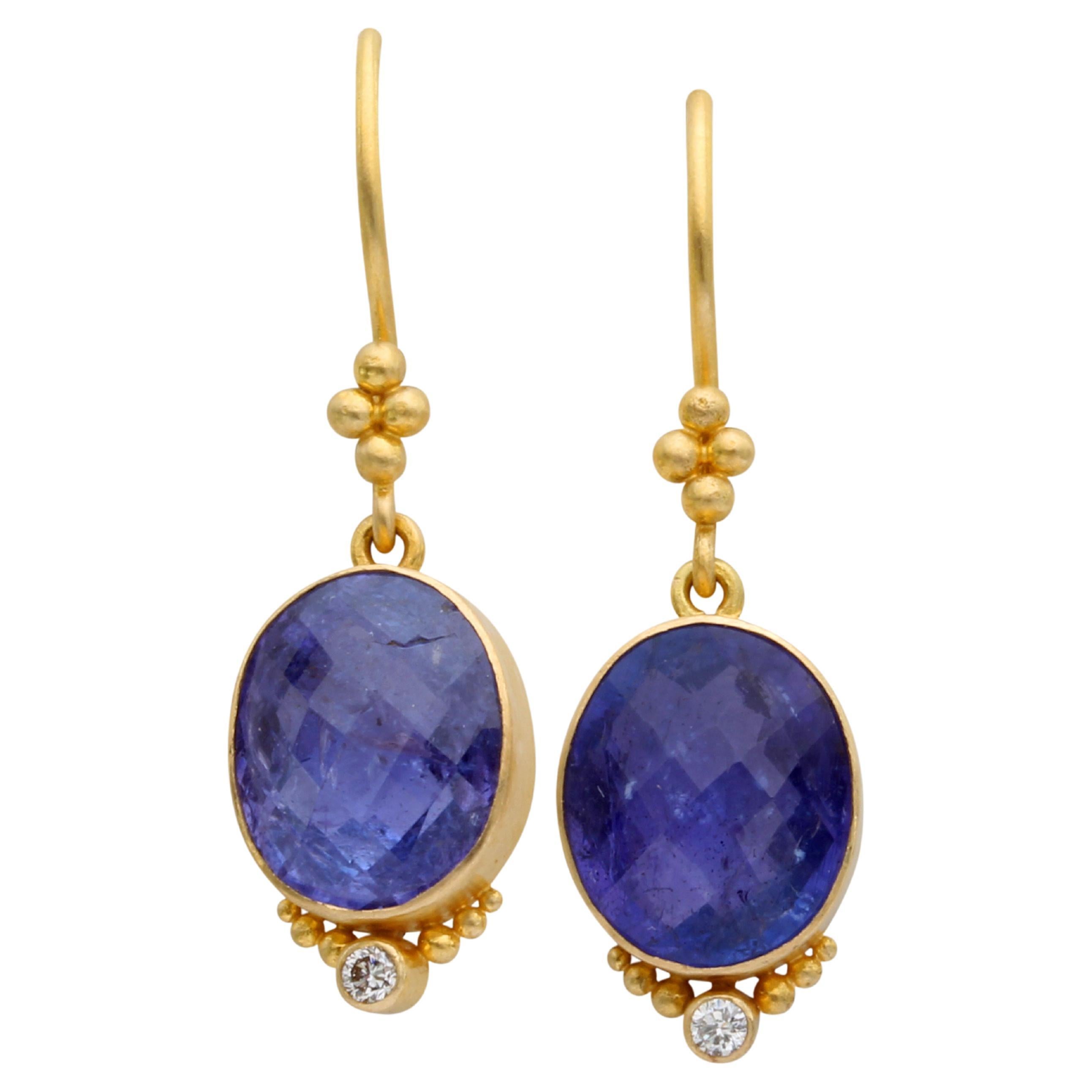 Steven Battelle 9.0 Carats Tanzanite Diamond 18K Gold Earrings For Sale